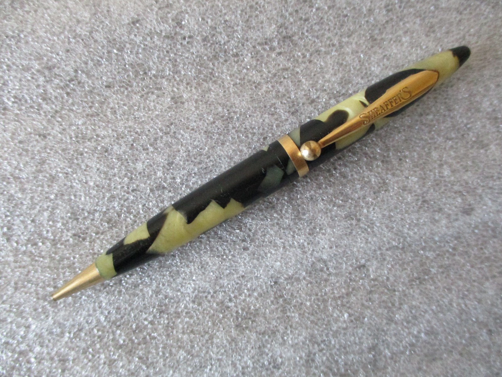 VTG ROCK ISLAND/SHAEFFERS/SCRIPTO/NORMA MECHANICAL PENCILS/PEN/LEAD/ERASERS SET