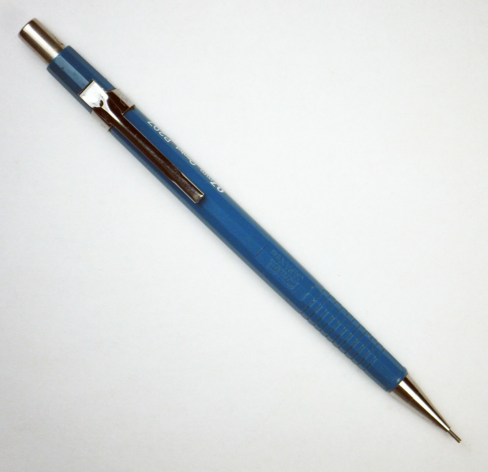 Vintage PENTEL P207 (B25) Mechanical Pencil: Blue Plastic & Chrome, 0.7 mm