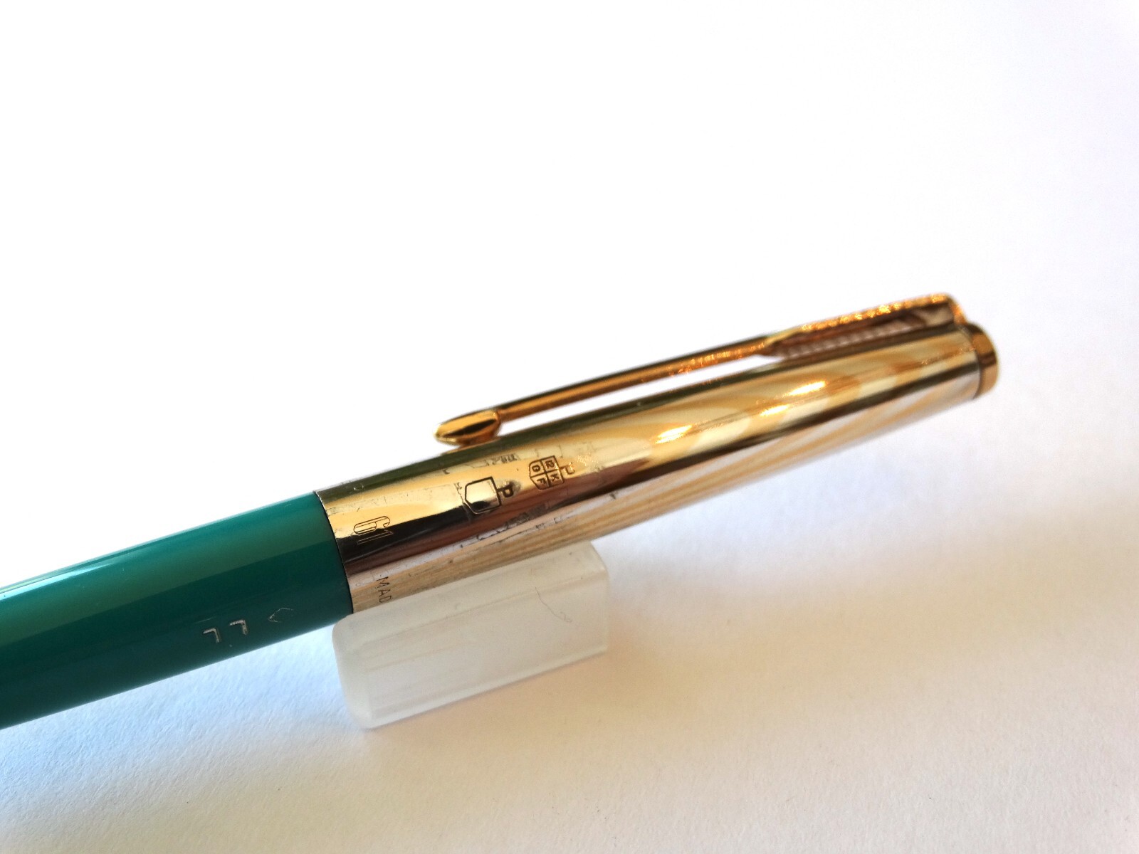 PARKER 61 VINTAGE 12K GOLD FILLED TOP LL PENCIL IN BLUE WITH GOLD TRIM – MINT