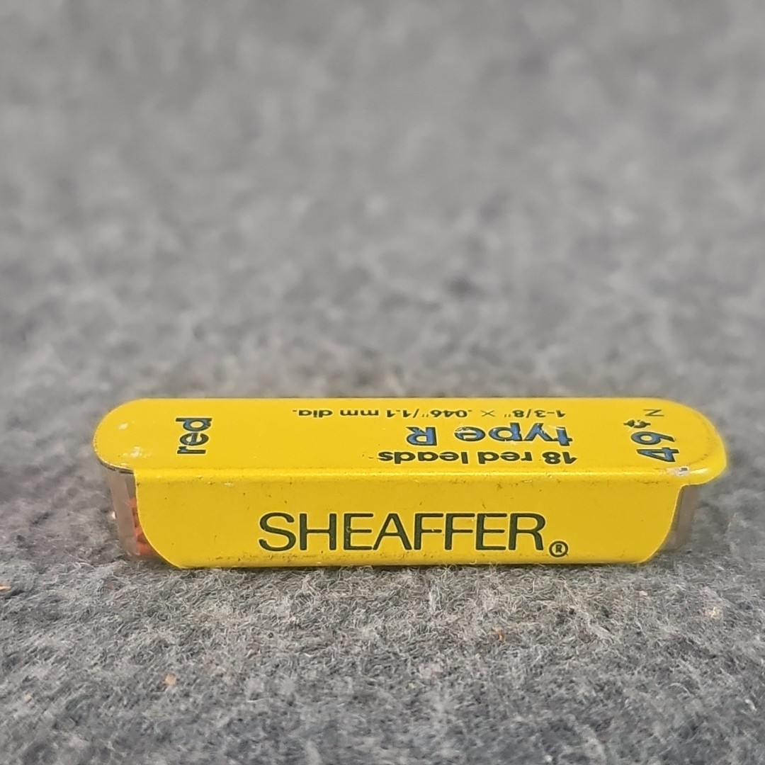 Vtg Sheaffer Pencil Leads 18pcs 1 3/8× 1.1mm .046″ Red Lead w/ Yellow Tin TYPE R