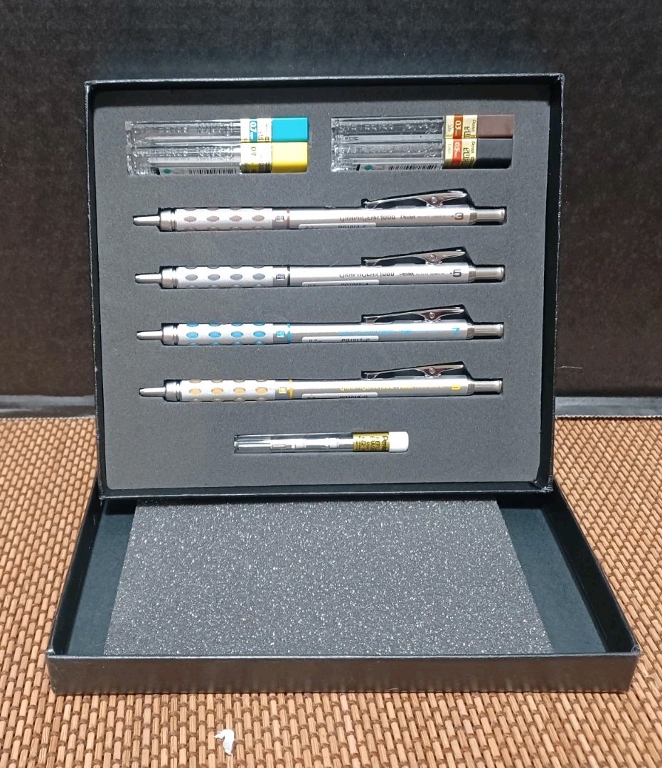 Pentel GraphGear 1000 Mechanical Drafting Pencil Gift Set w/ Lead Eraser Refills