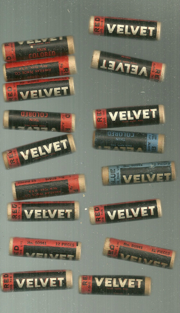 17 tubes VELVET thin leads (American Pencil Co)