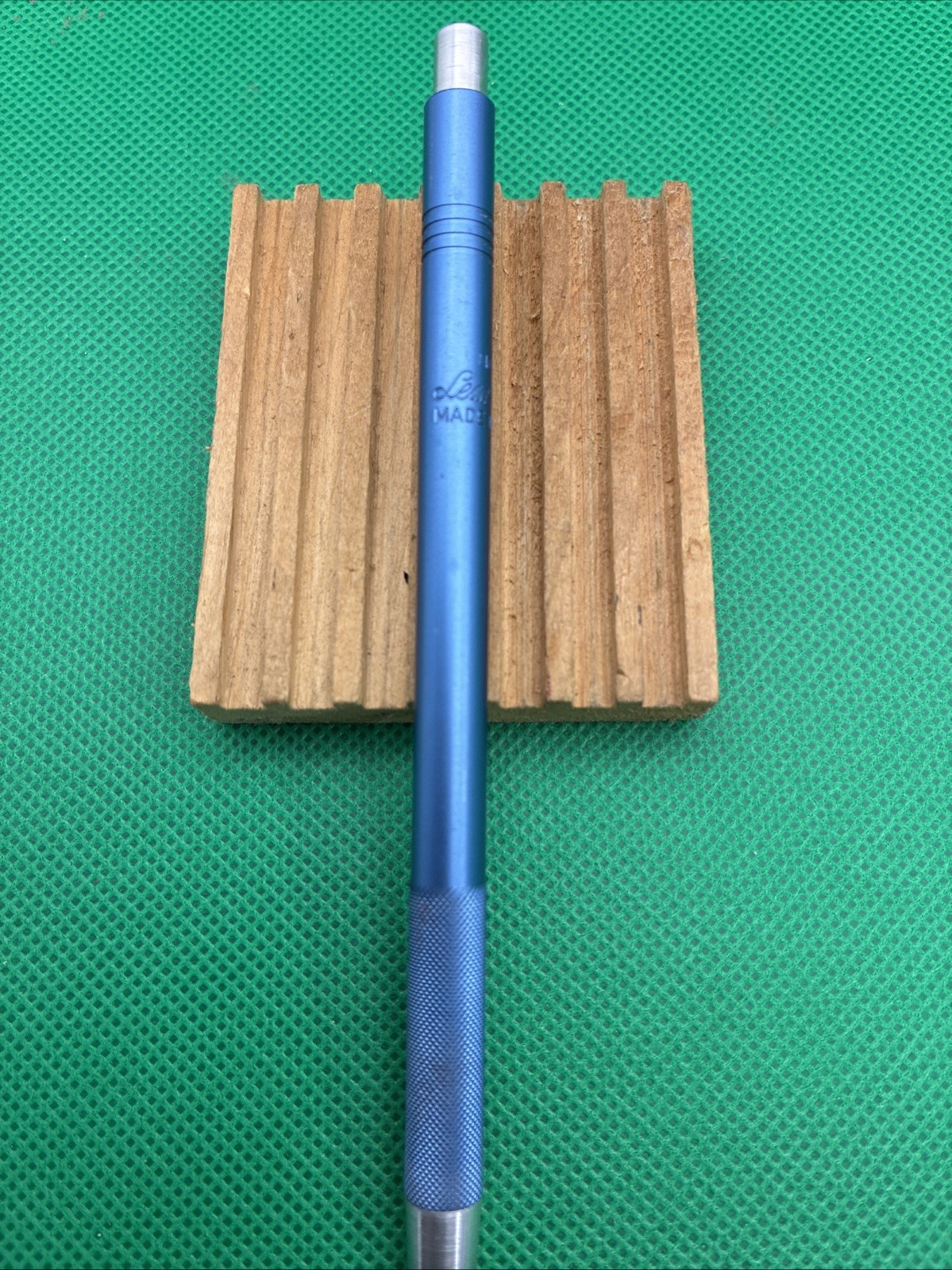 VINTAGE LEAD MASTER NO. 31 LEAD HOLDER DRAFTING PENCILS 50s Anodized Blue