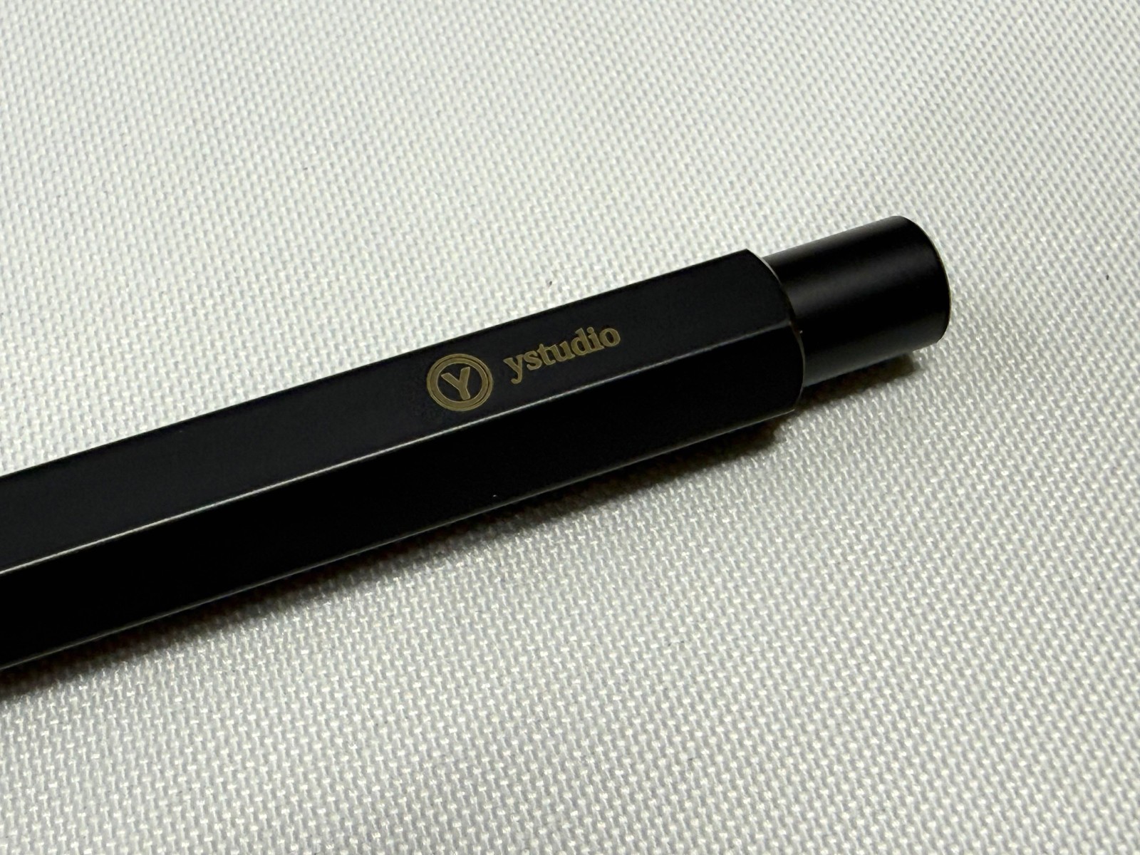 ystudio Brassing Sketching Pencil in Black 2mm – new in box