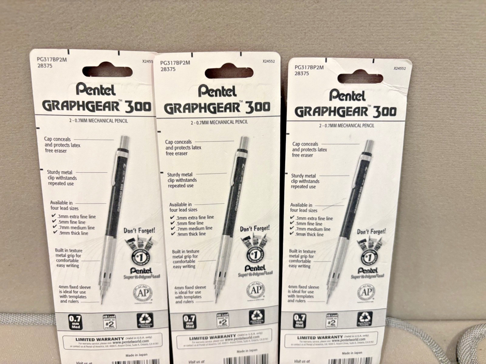 Pentel GraphGear 300 Mechanical Pencil, 0.7mm, black Barrel, Pack of 2 (3 sets)