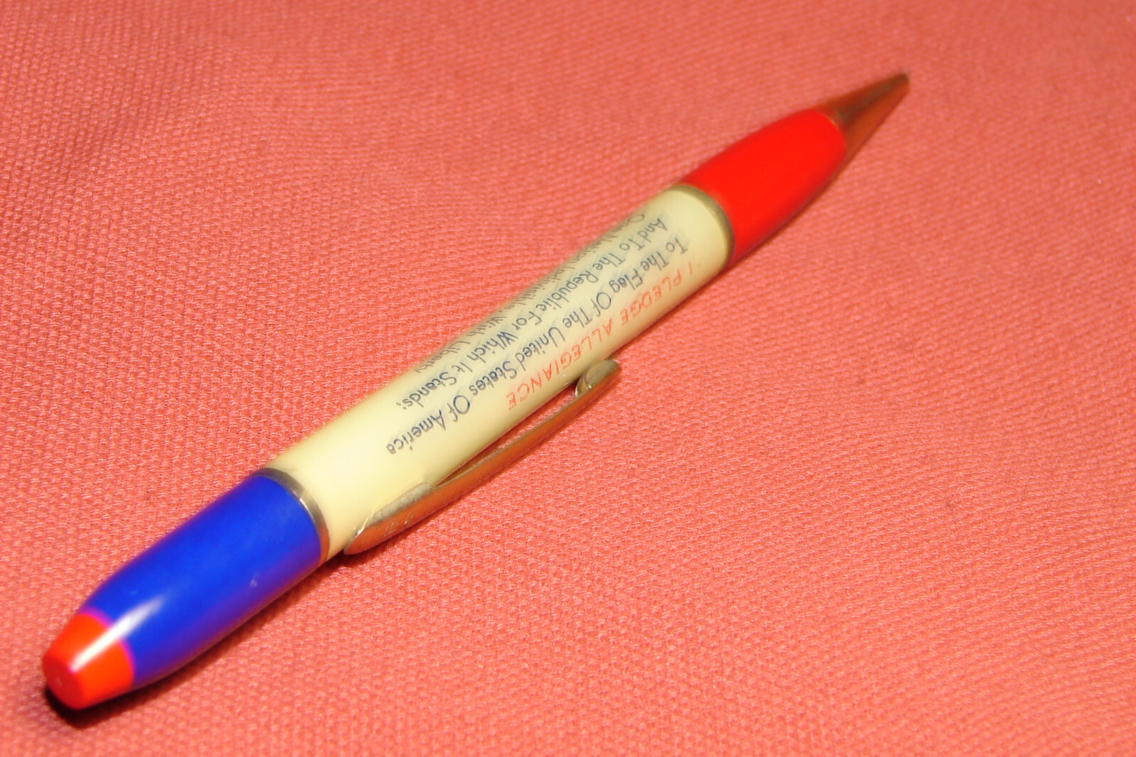 I Pledge Allegiance to the Flag of The United States 1940’s Advertise Pencil