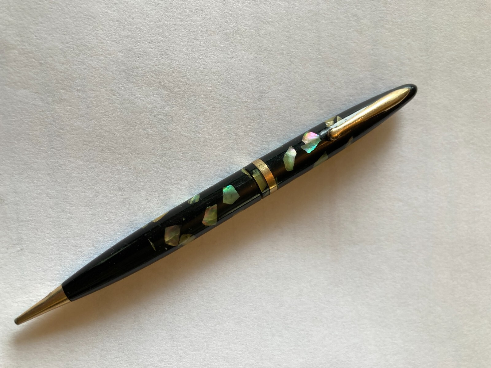 Lady s Black & Pearl Balance Pencil