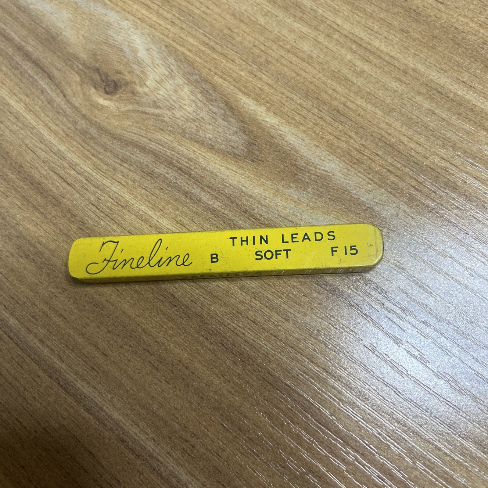Vintage Sheaffer’s Fineline Thin Leads B Soft F15 Made in USA Collectible 5 Lead