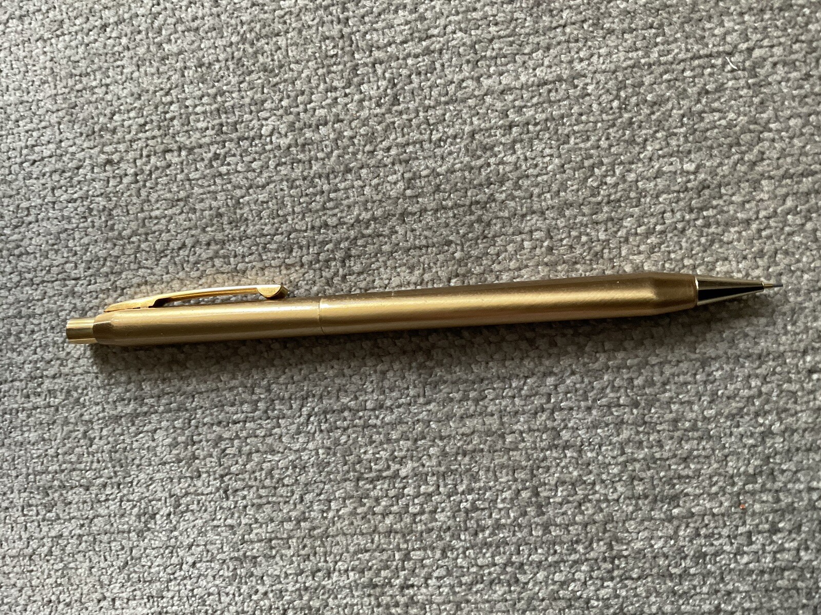 CENTENNIAL Gold tone Mechanical Pencil With Red velvet Case See Pics Vintage