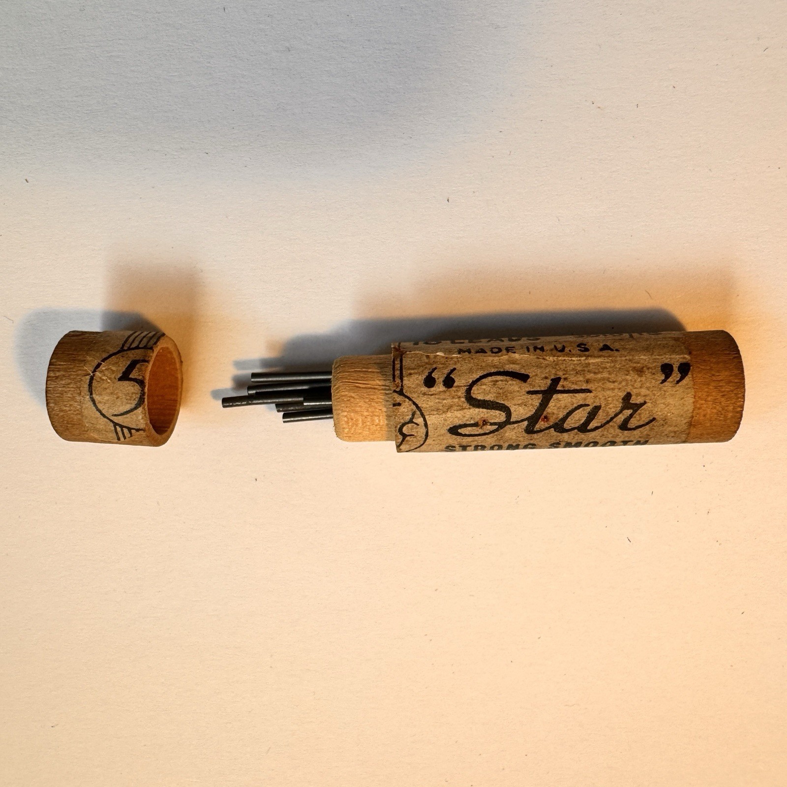 E. Berhard Faber Black Thin Leads N. 3010 Tube Advertisement Star