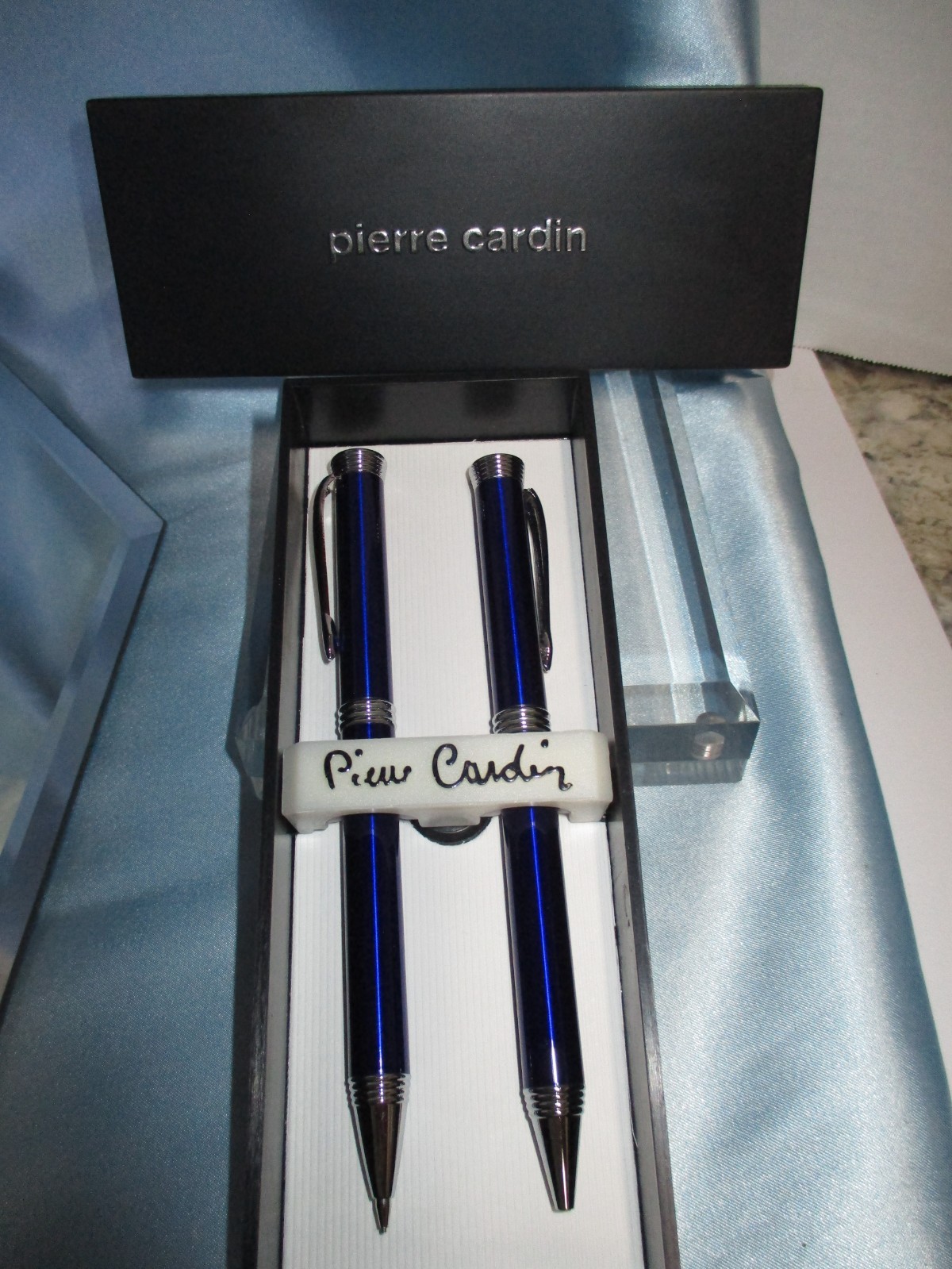Pierre Cardin Pen & Mechanical Pencil Set Never Used Cobalt Blue/Silver New