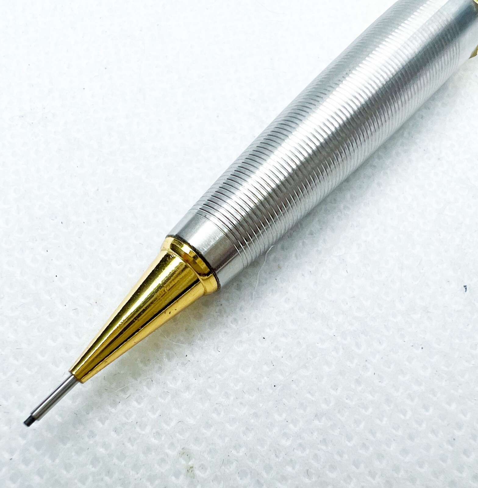 Uchida drawing drafting mechanical pencil type D 848-0003 Continue Twist Manual