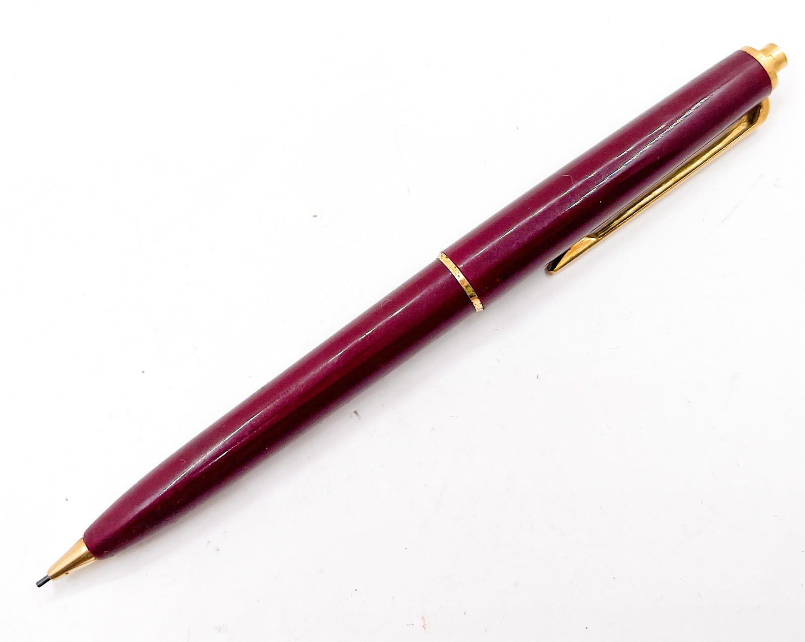 Montblanc 350 Burgundy Gold Trim Mechanical Pencil 0.9 Push Cap 0.9mm Functional