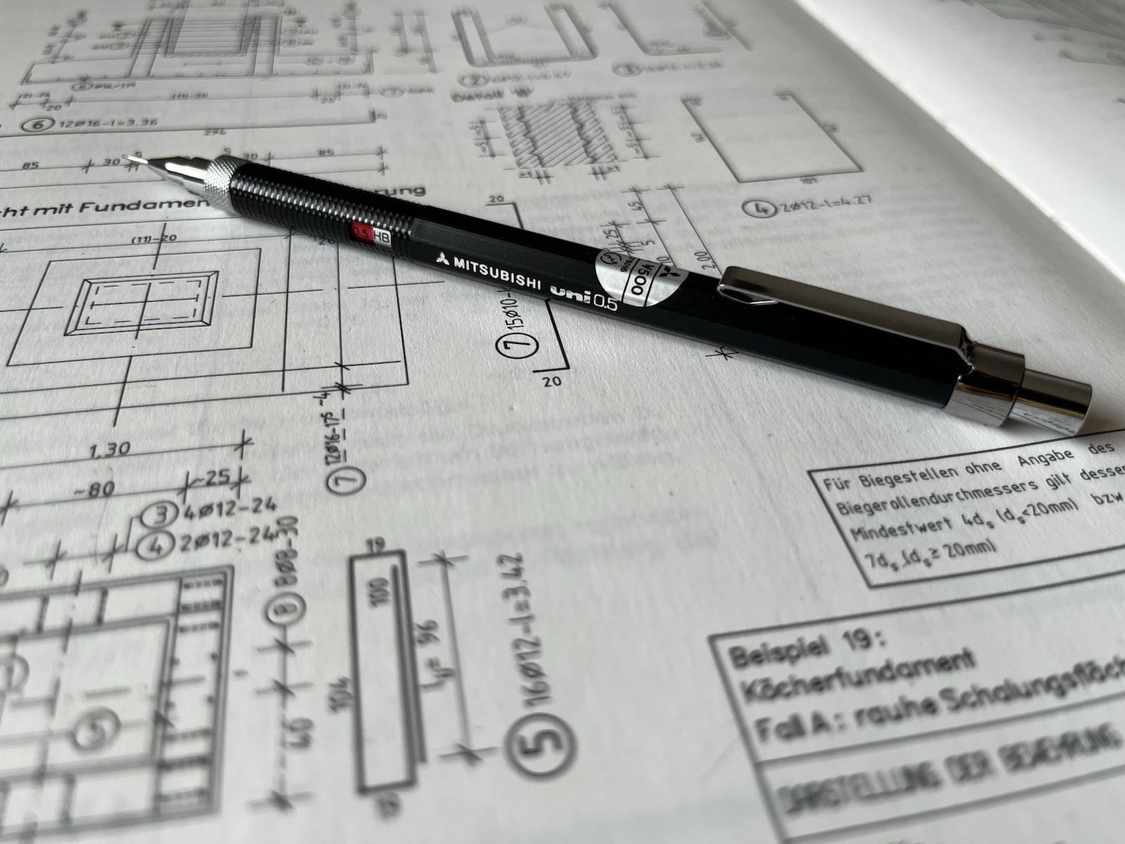 Vintage Mechanical Pencil MITSUBISHI UNI 0.5 : M5-551 : 0.5 mm : Black : Japan