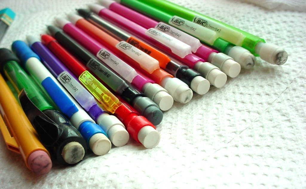 Mechanical Pencil And Refill Leads Mixed Lot JL24726 Bic Pentel Paper Mate