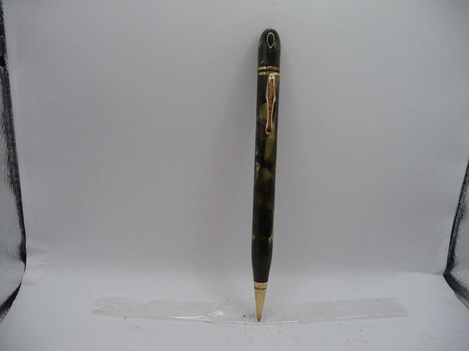 Conklin Vintage Senior Endura Symetrik Green Marble Pencil-working