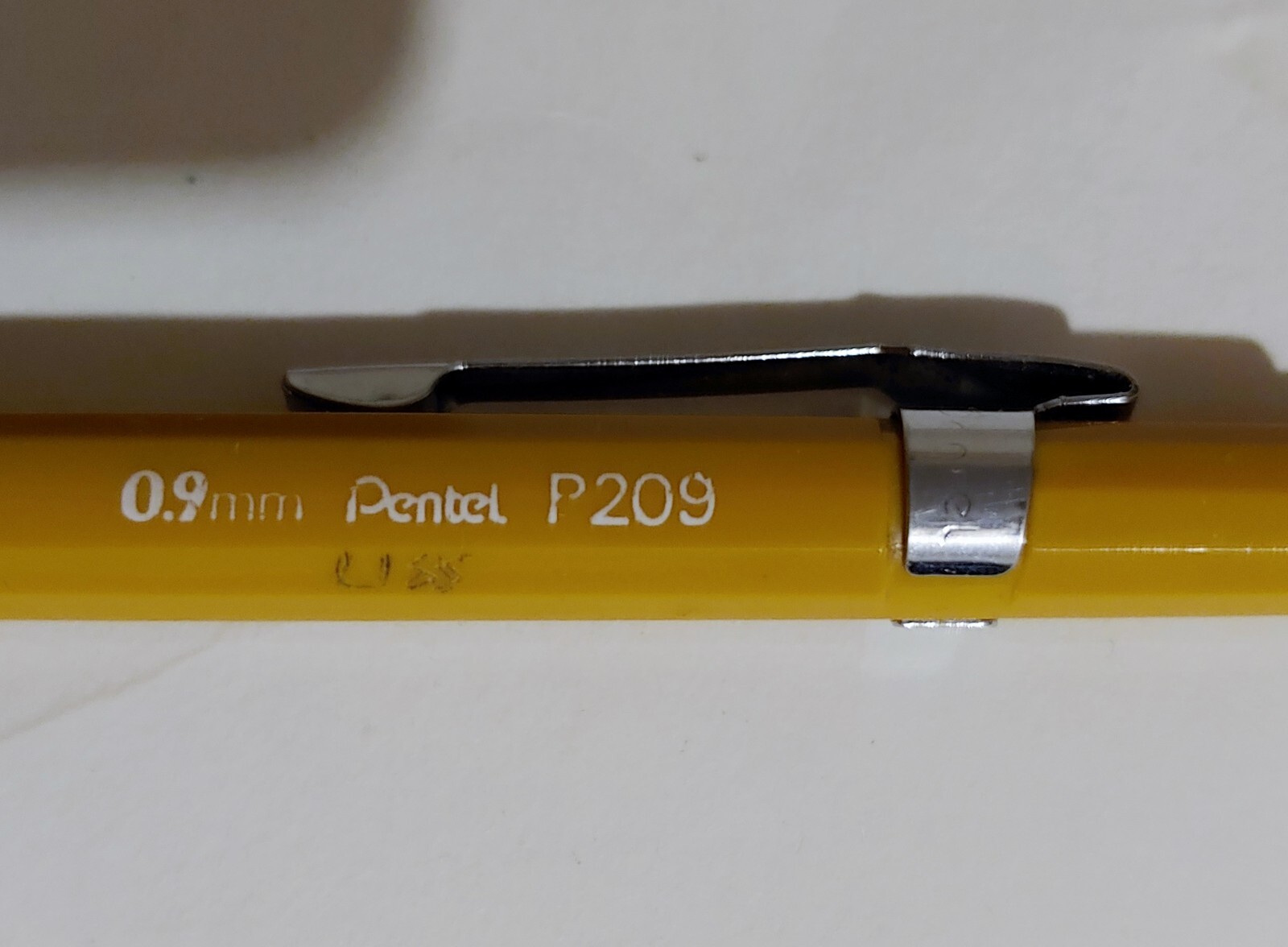 Pentel mechanical pencils 0.9 mm Yellow P209 Made in Japan vintage