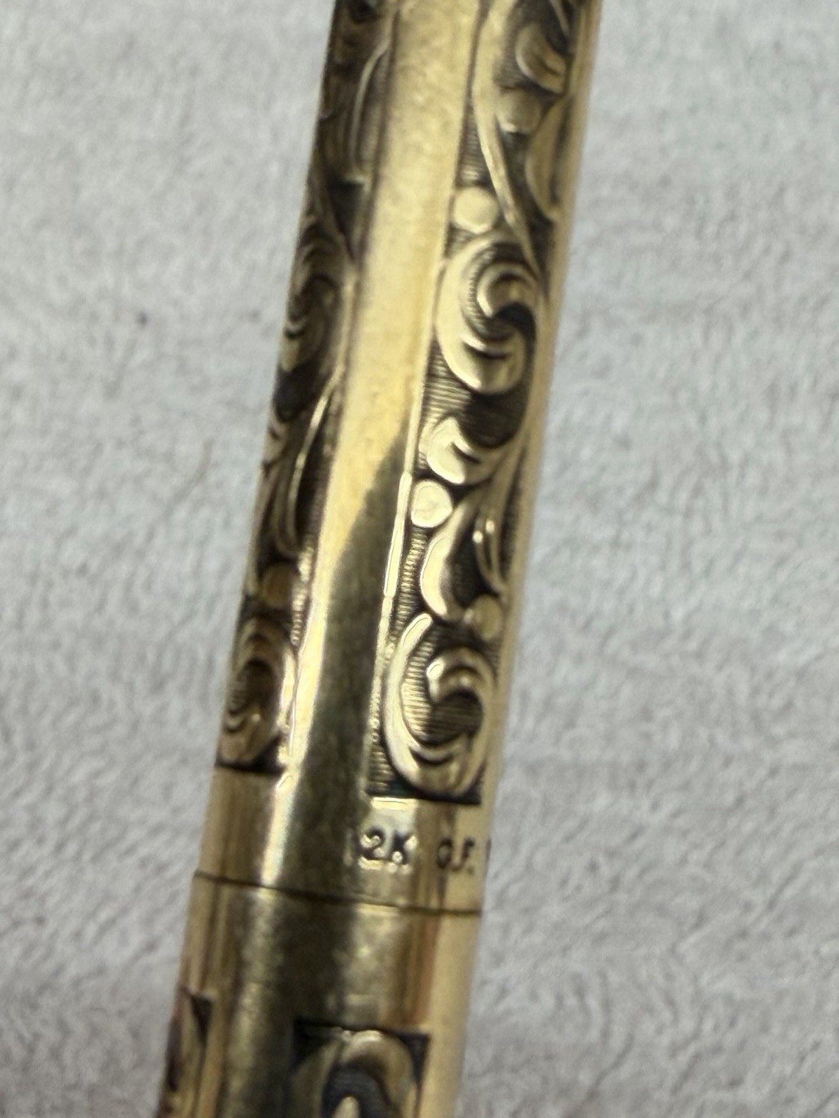 Vintage Sheaffer 12K Gold Filled Mechanical Pencil Engraved Grape Vine USA Twist