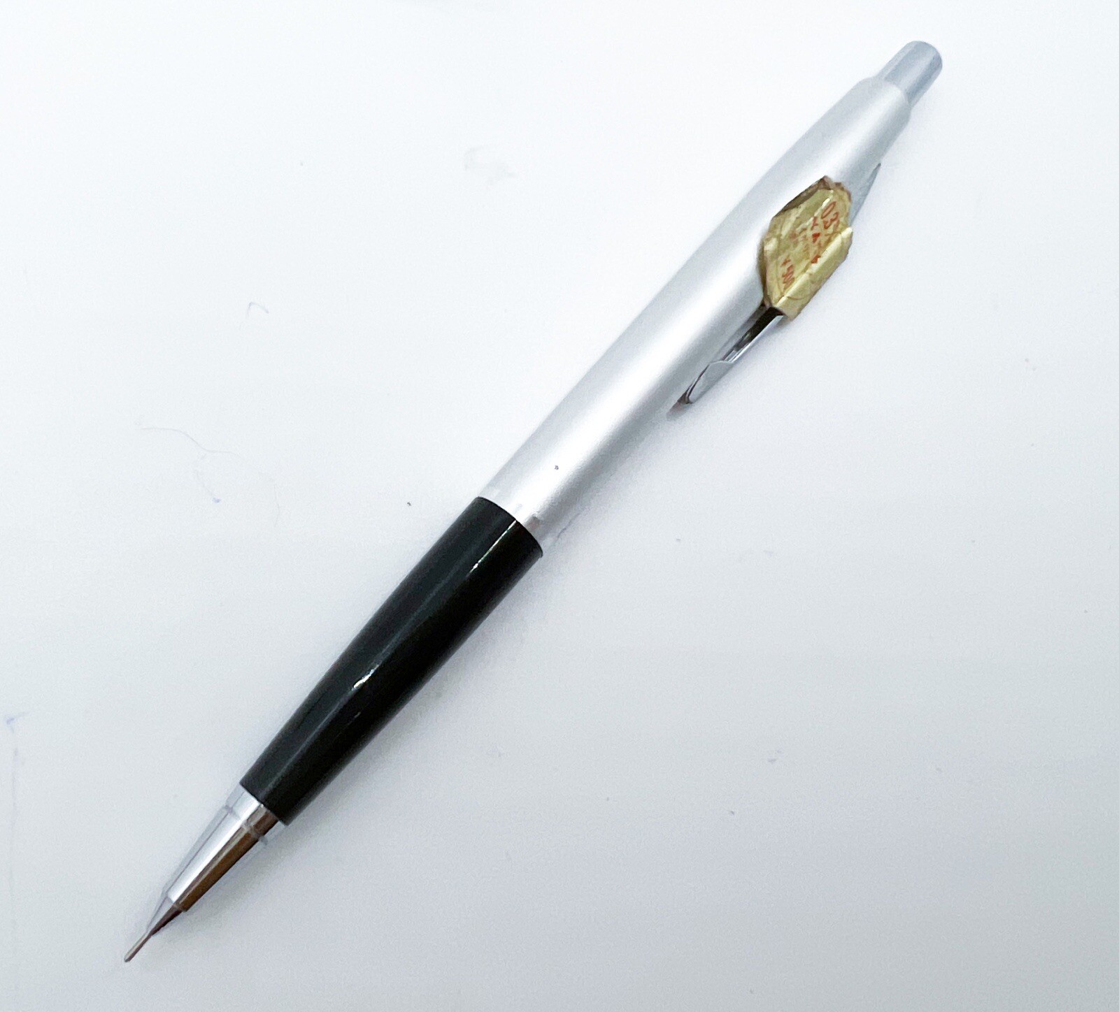Chikyu Sliding Retractable Sleeve Mechanical Pencil Earlier Design Model History