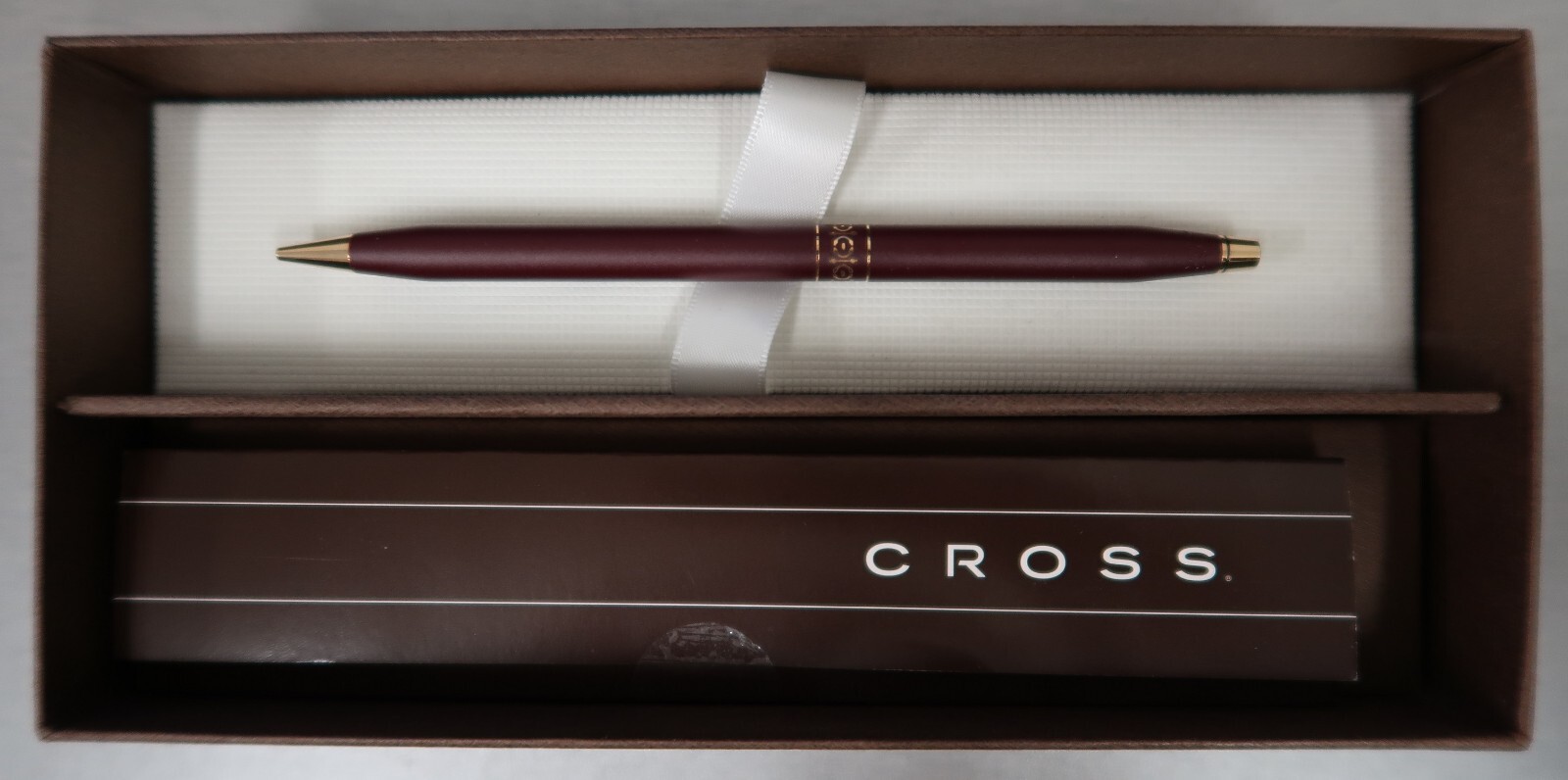 Cross Ladies Century 0.5mm Pencil Burgundy W/ Gold Design Made In USA New In Box