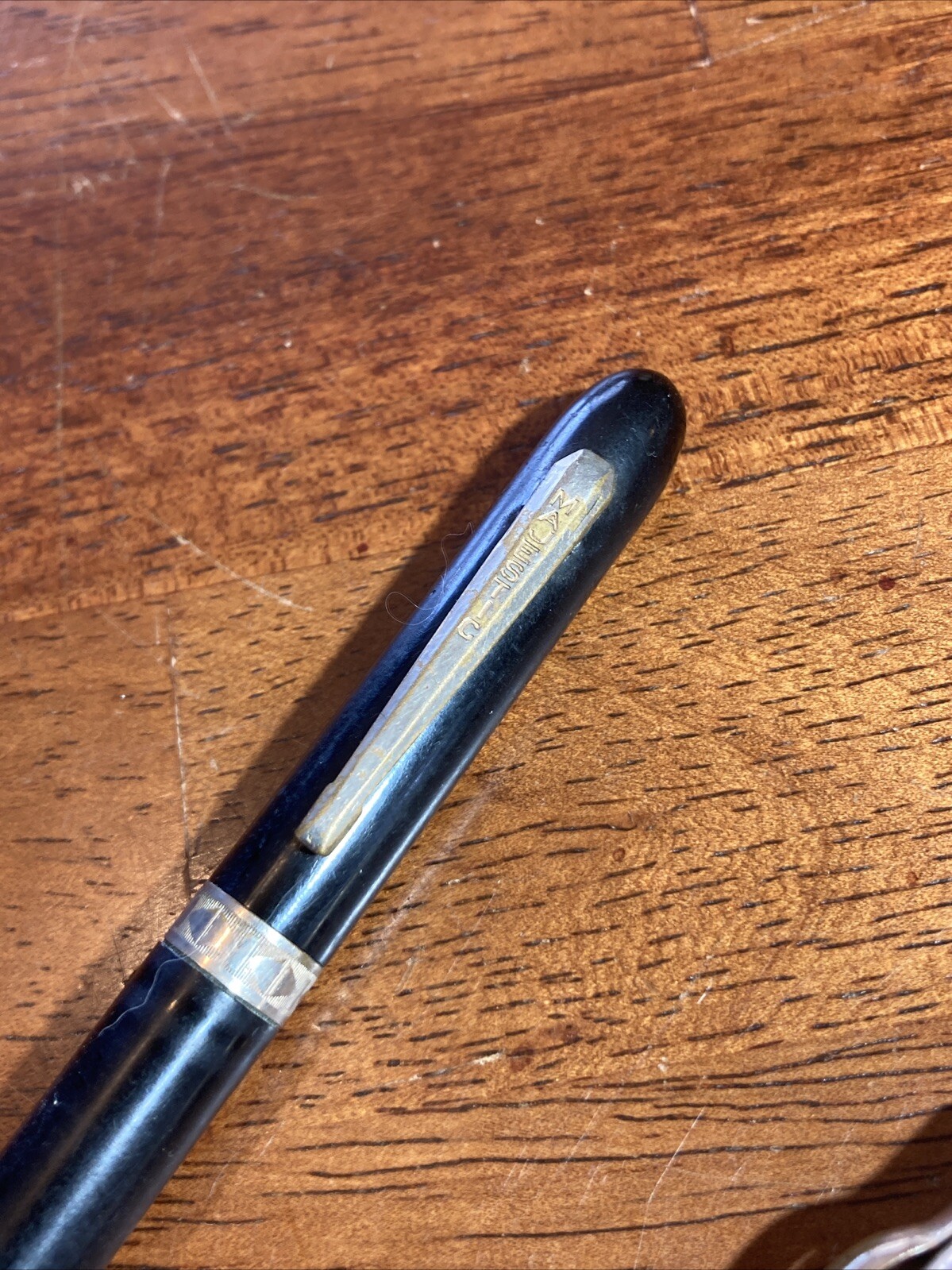 Estate Find Vintage lot of 3 Mechanical Pencils Majestic & 2 Gold Tone Pencils