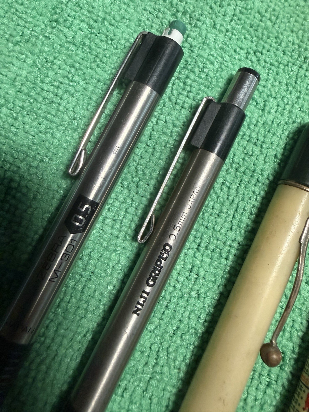 17 Pencil Lot Old & New – All Work – Pentel Zebra Niji Berol Autopoint Ritepoint