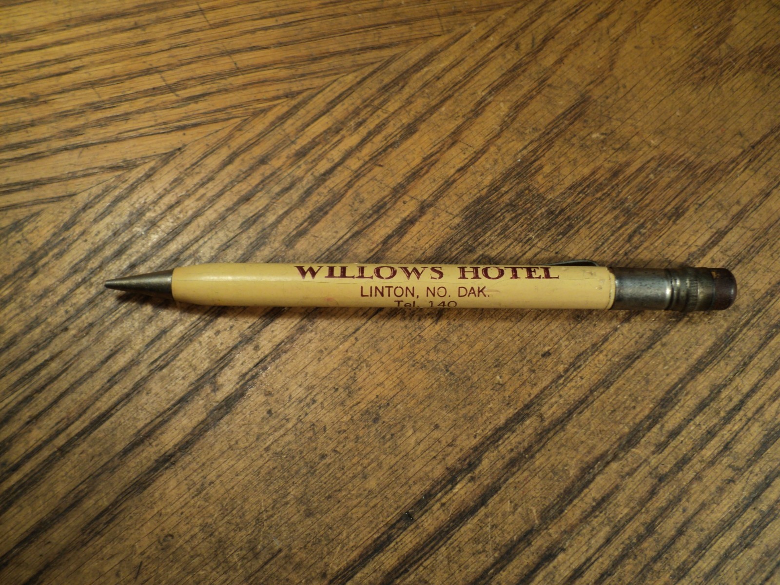 Vintage Fat Mechanical Pencil Willows Hotel Linton No Dak Sample No. 68-4