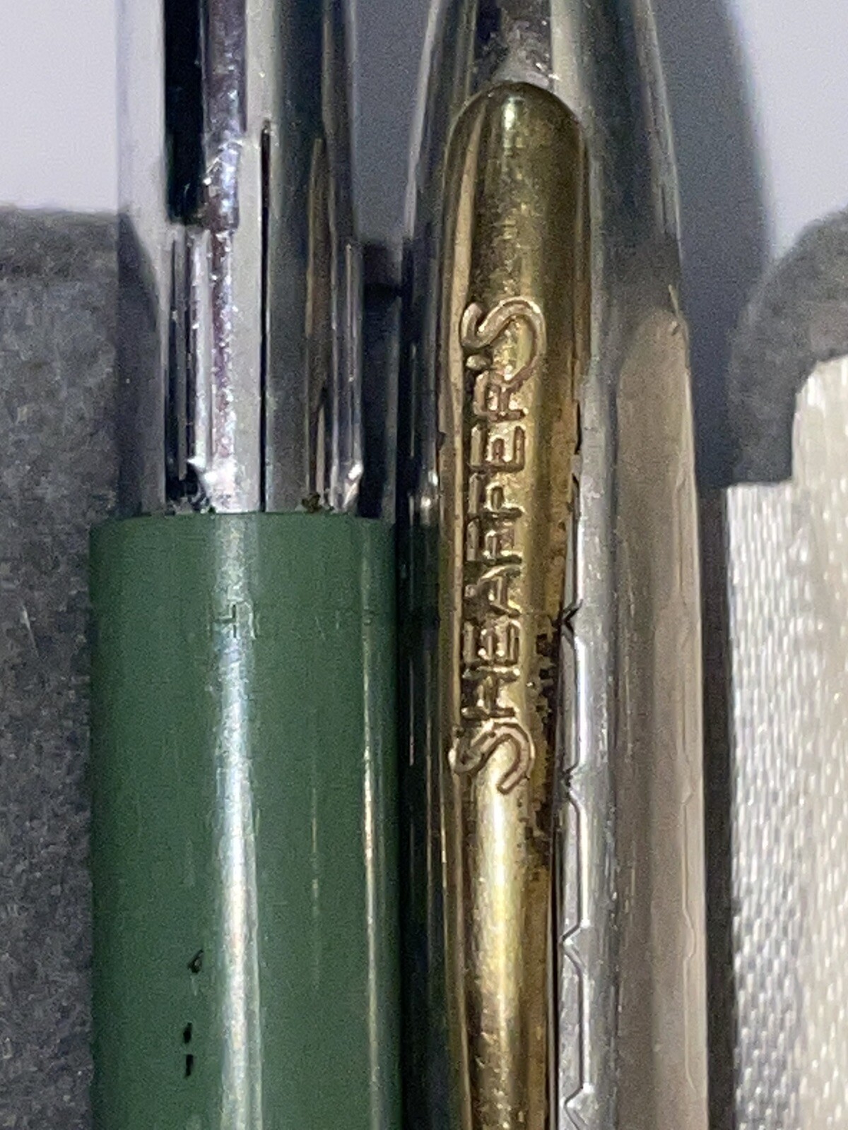 VINTAGE SHEAFFER& GREY SILVER MECHANICAL PENCIL 5″ GOLD TRIM
