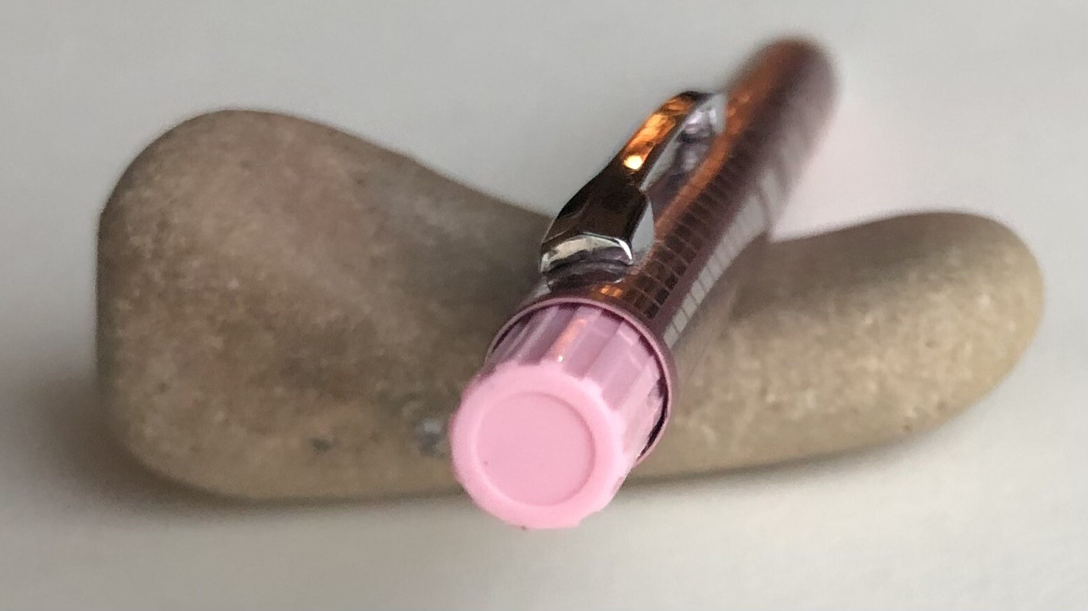 Vintage TOMBOW MONO M16 Mechanical Pencil .5mm Lead Pink Metal NOS Japan