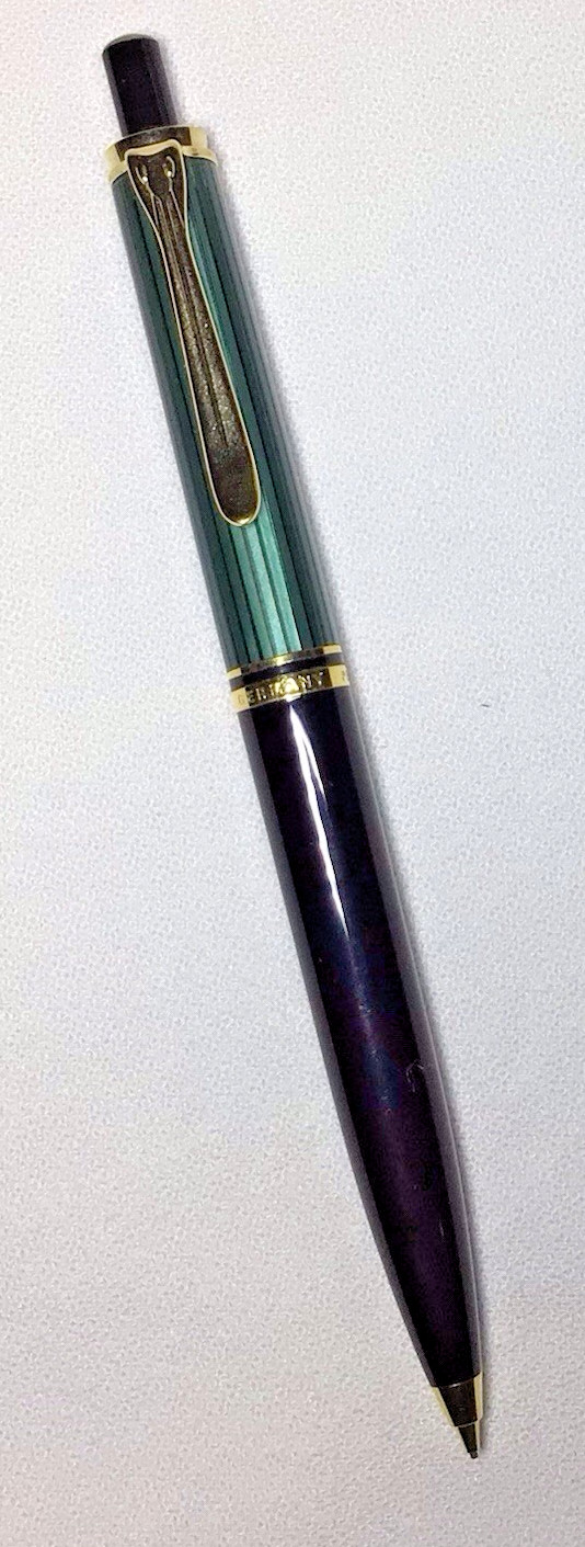 Pelikan Souveran D400 .7mm Pencil Black And Green New In Box Product