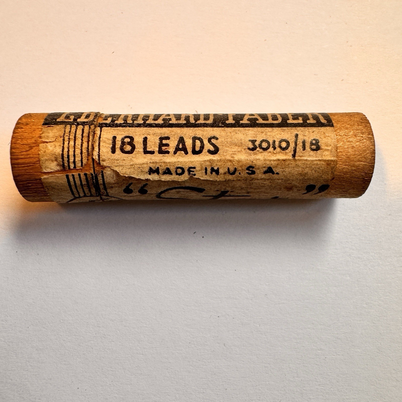 E. Berhard Faber Black Thin Leads N. 3010 Tube Advertisement Star