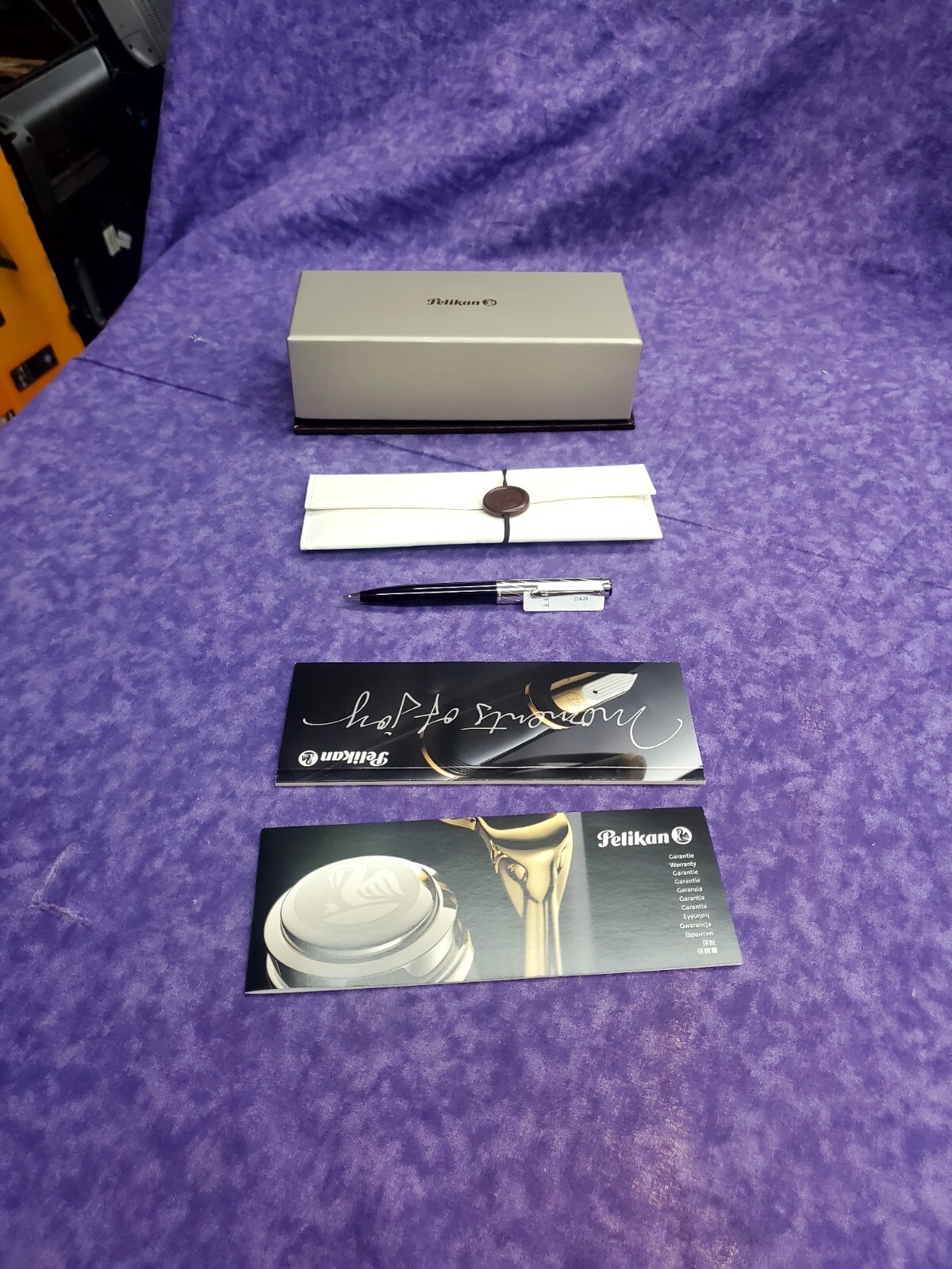 💥NEW💥PELIKAN TWIST MECHANICAL PENCIL D625 DARK RED TRANSPARENT 💥RARE MODEL💥