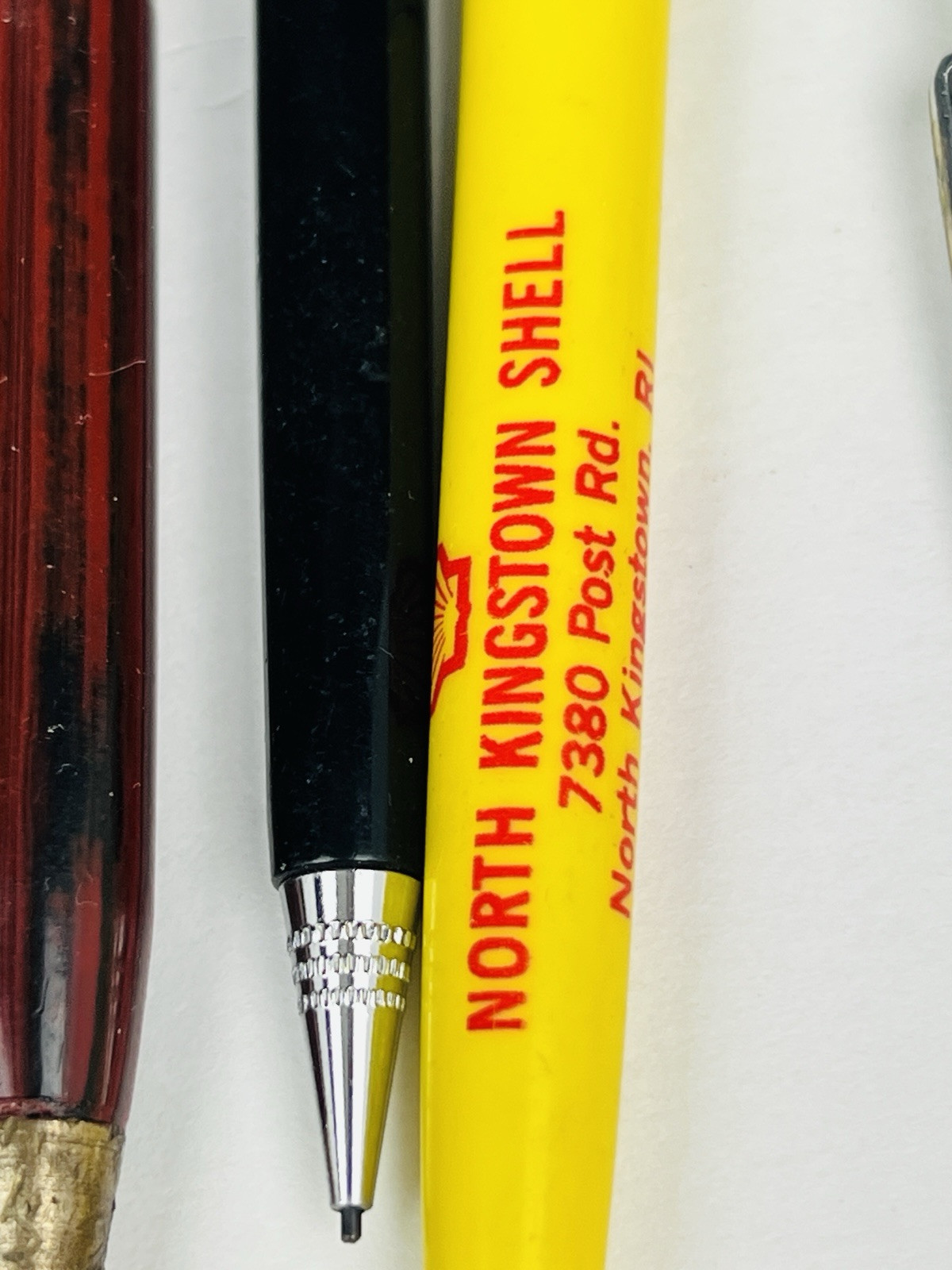 Vintage Collectible pens/pencils gulf, shell, GE Lietz Draftaid drawing pencils