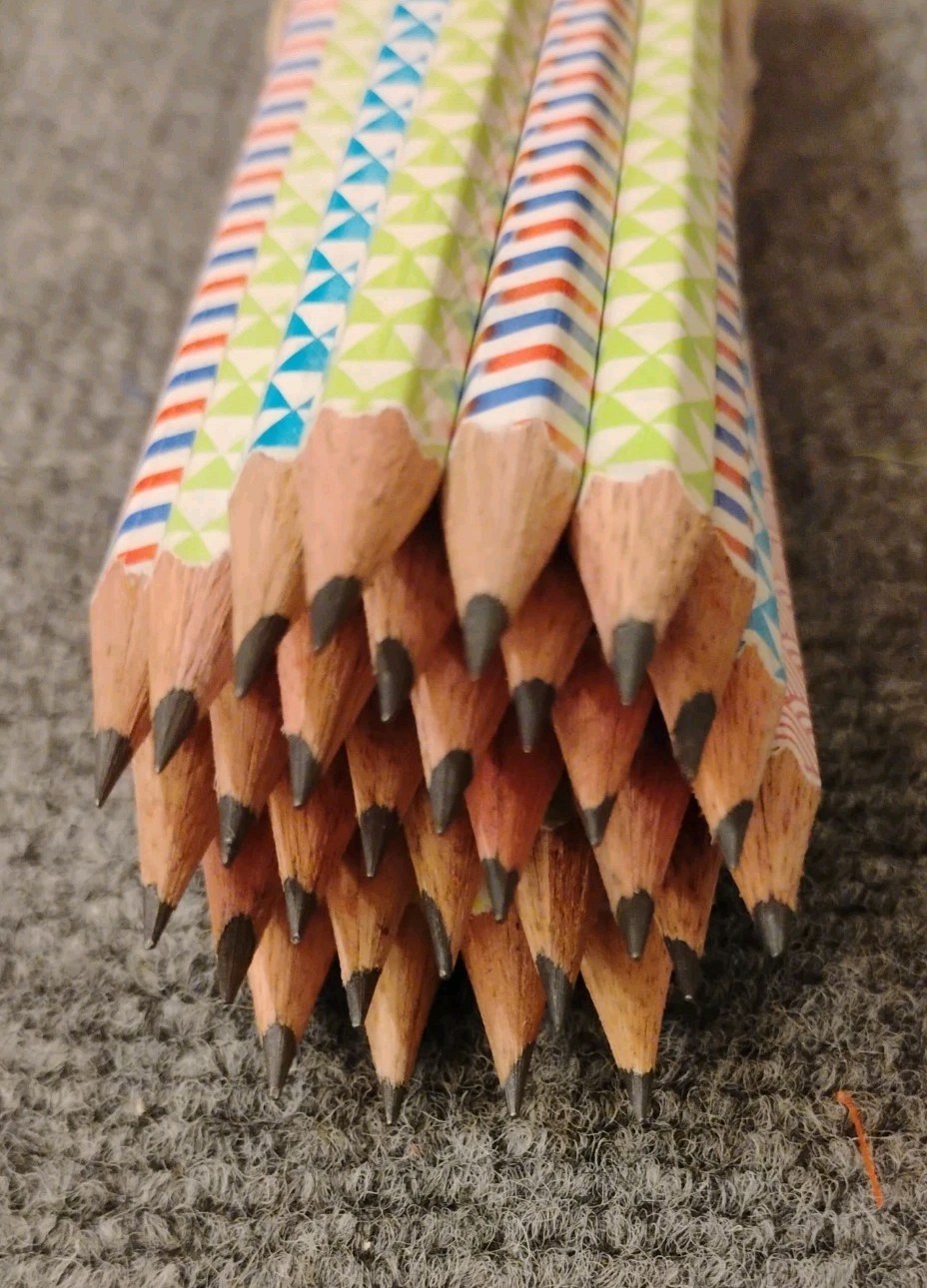 90 Geddes Rainbow Pencils 4 Multi-Colored Pencils + 118 Erasers + 140 Sharpeners