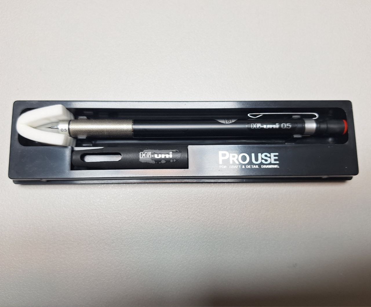 Mitsubishi hi-Uni 5-2050 carbon fibre – 0.5mm Drafting Mechanical Pencil