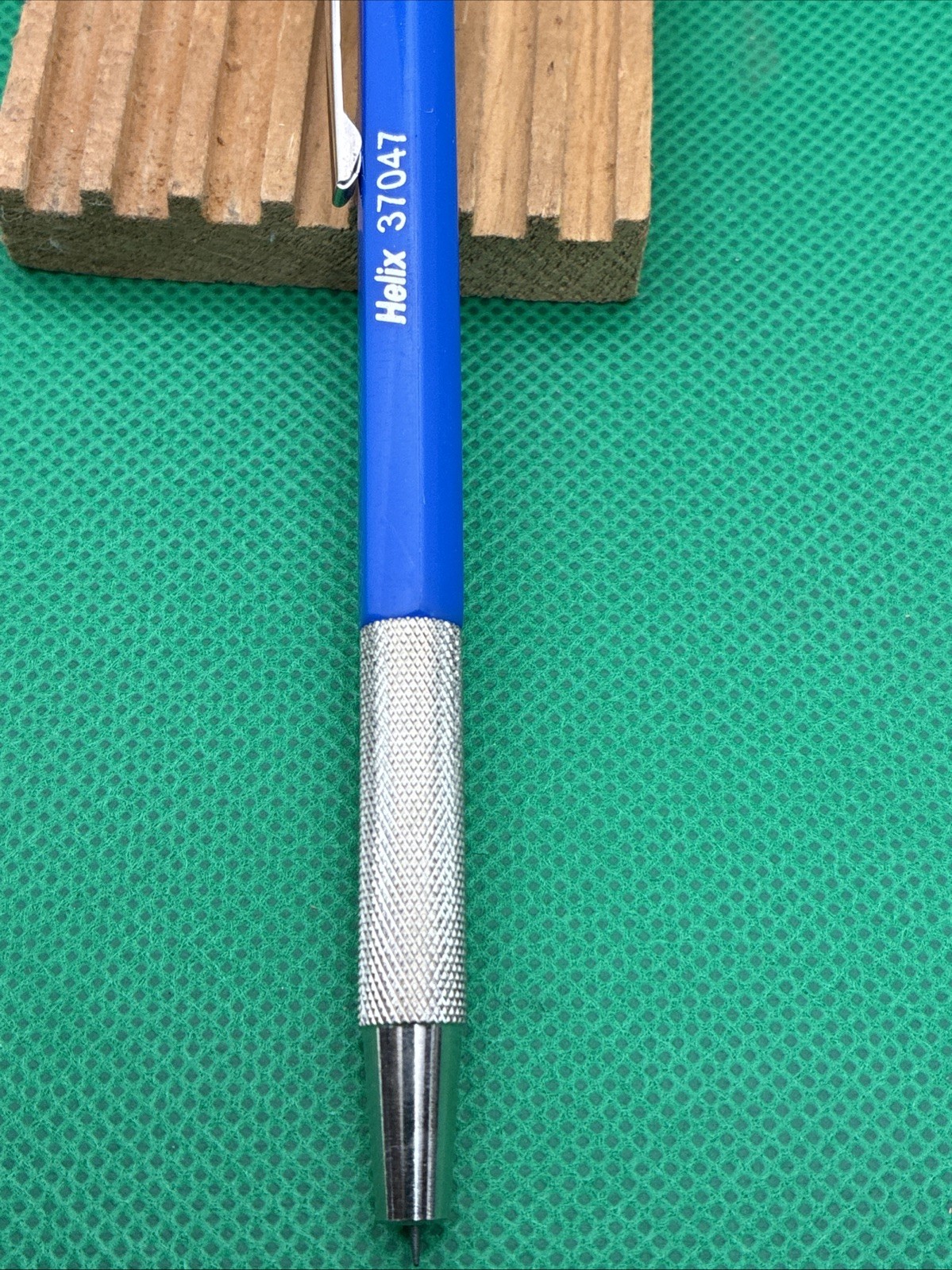 Vintage NOS Helix 37047 mechanical drafting pencil 2mm Lead Holder