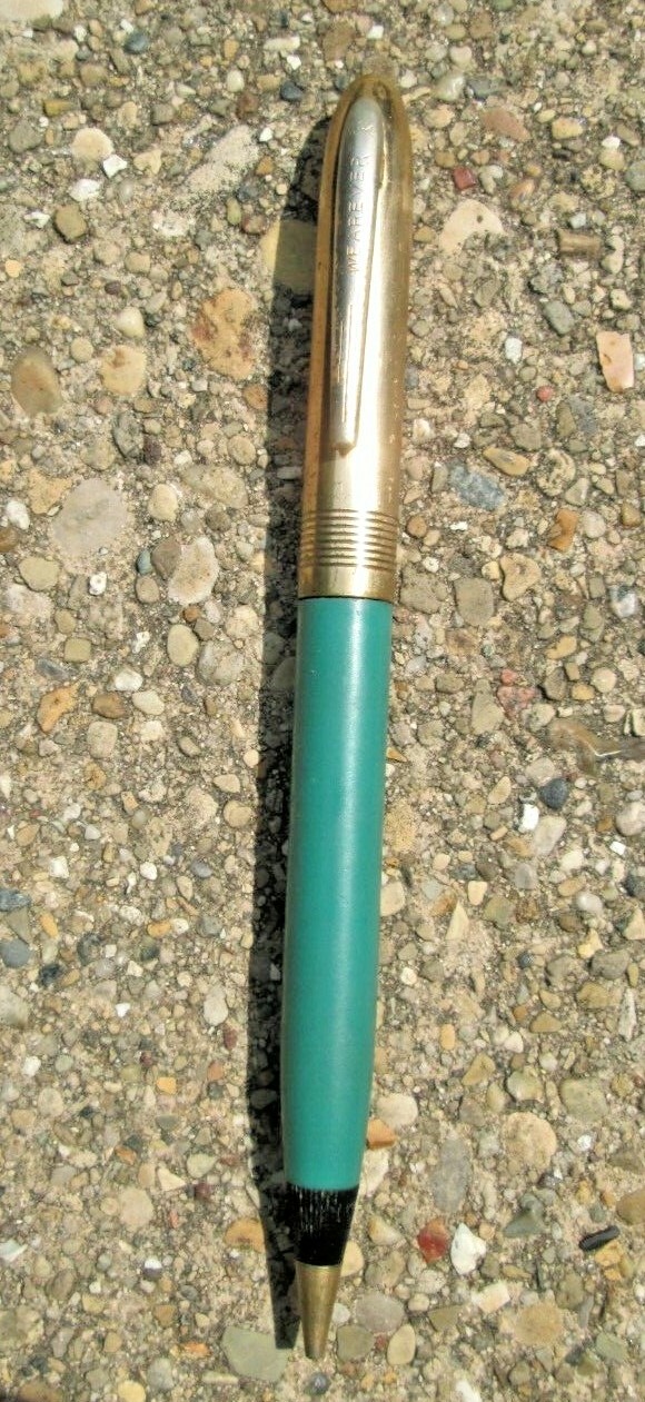 Vintage Wearever USA Mechanical Pencil Gold tone Cap Green Plastic Body