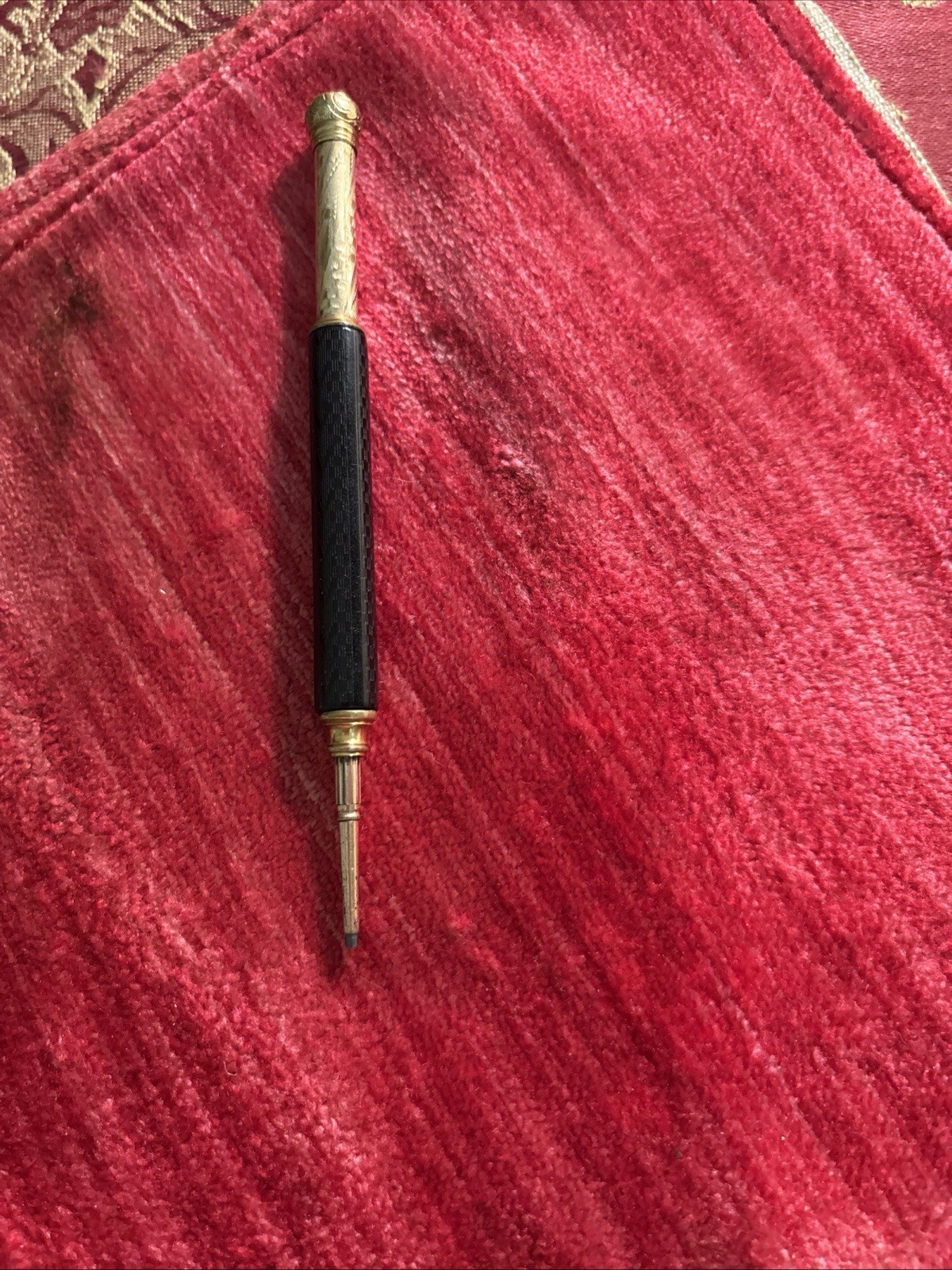 ANTIQUE GOLD FILLED REPOUSSE WORKING TELESCOPING CHATELAINE MECHANICAL PENCIL