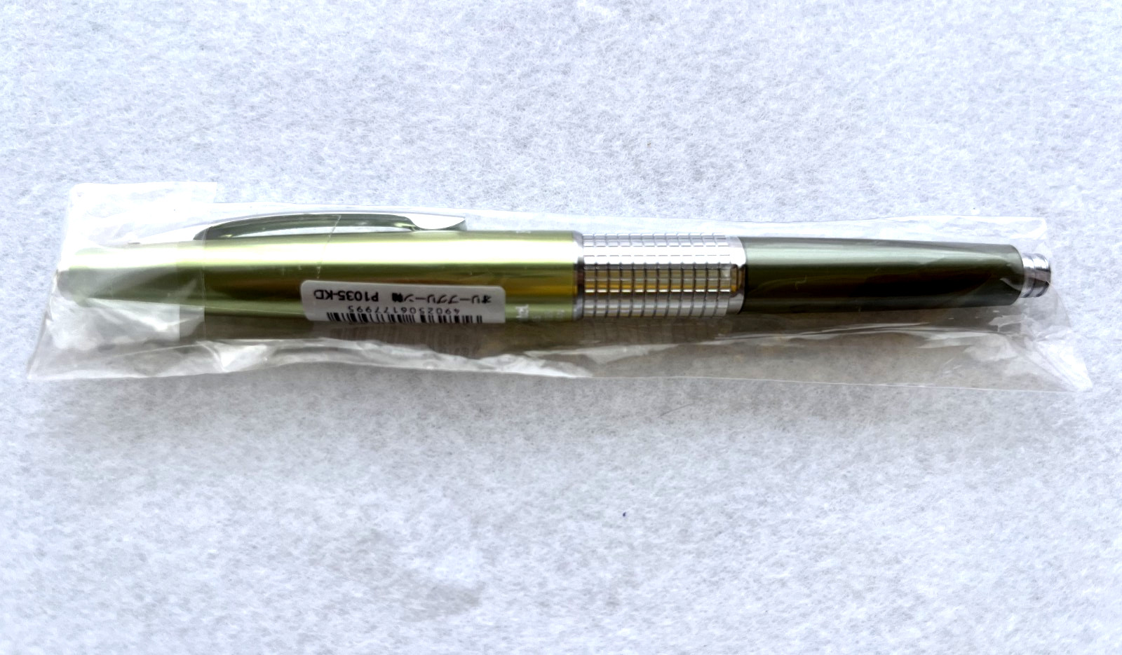 Pentel Kerry Mechanical Pencil 0.5 mm Olive Green Body With Cap cool Gift