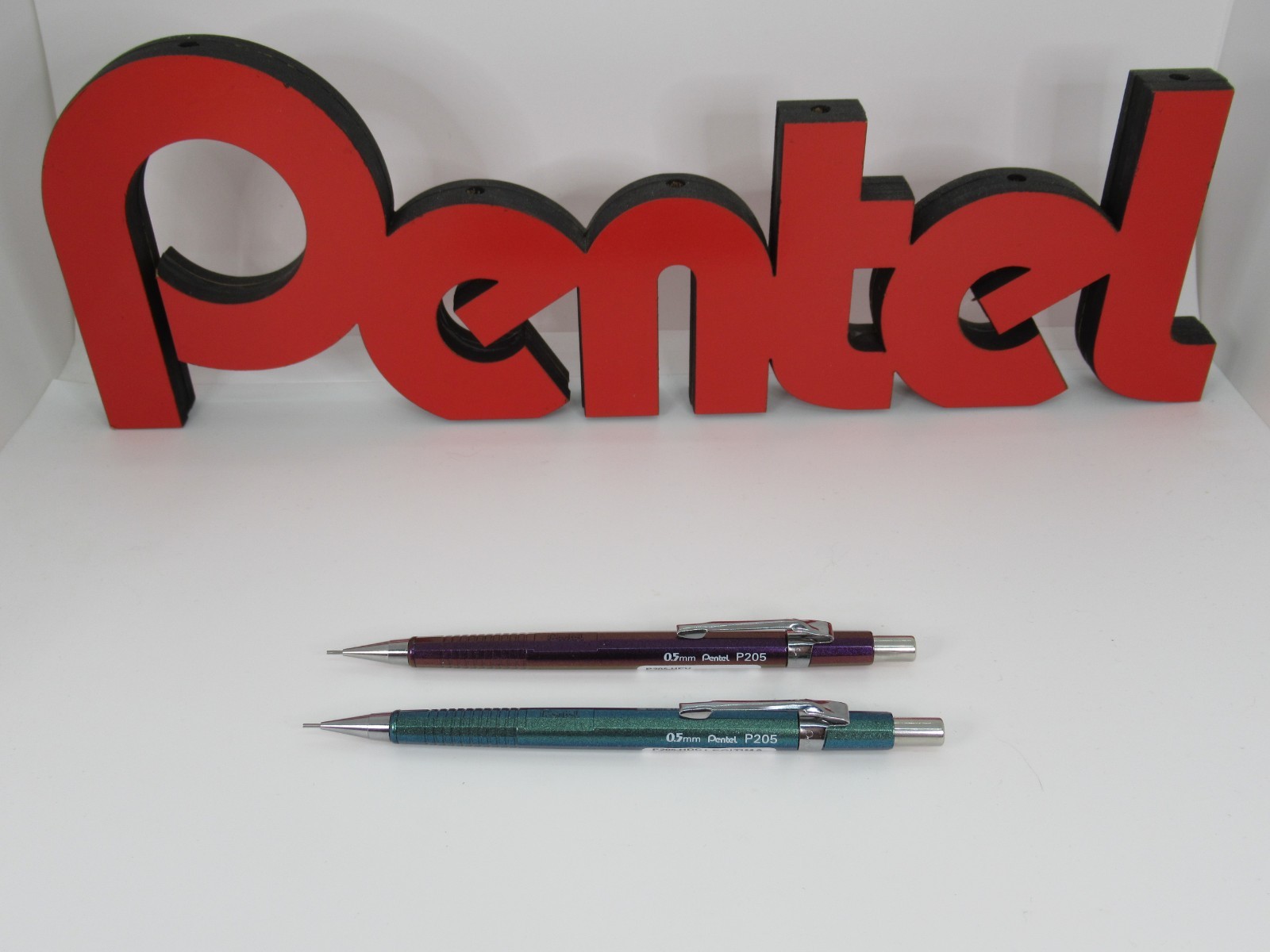 Pentel P205 Collection Hybrid – Mix, Set of 2 (Brazil)