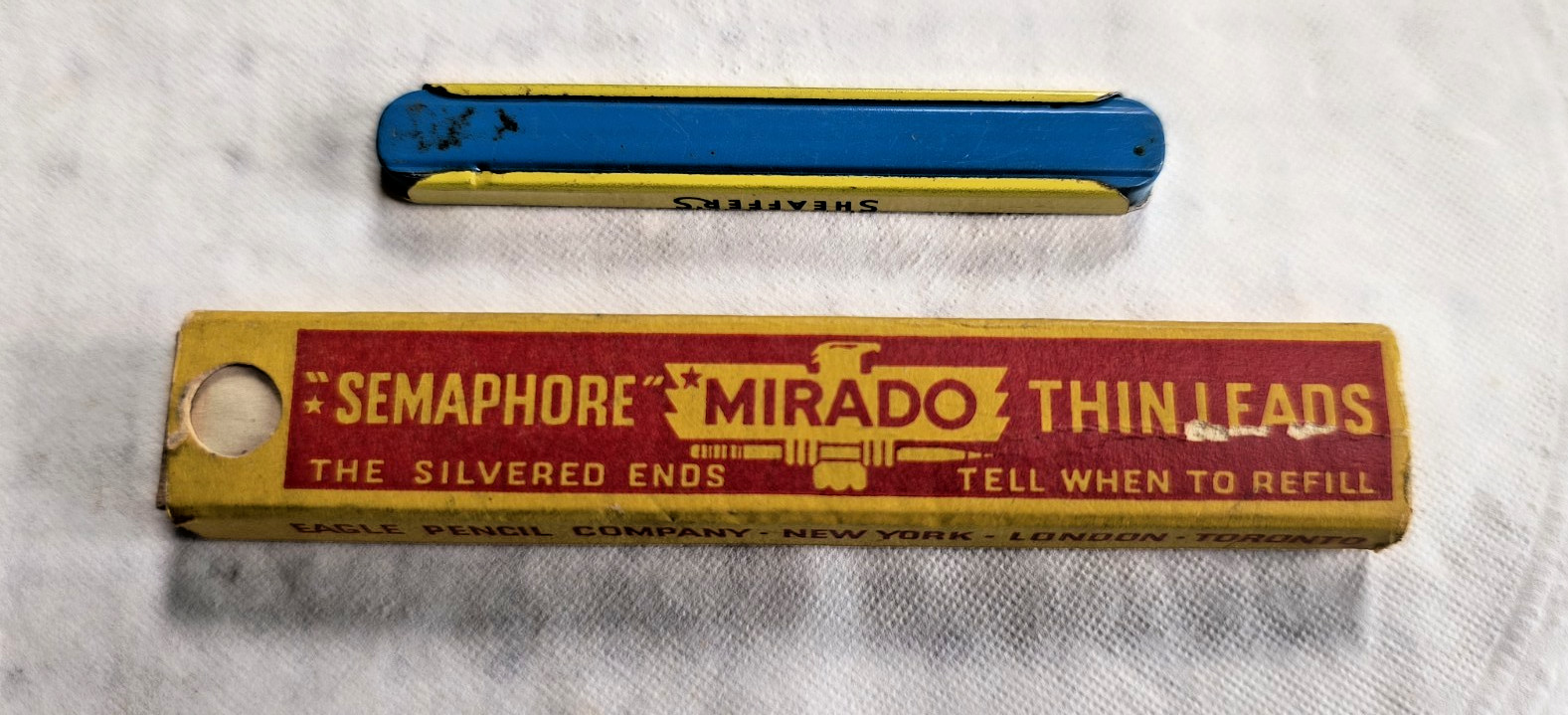 Vintage Eagle Semaphore Mirado Leads & Sheaffer’s thin leads ✏️