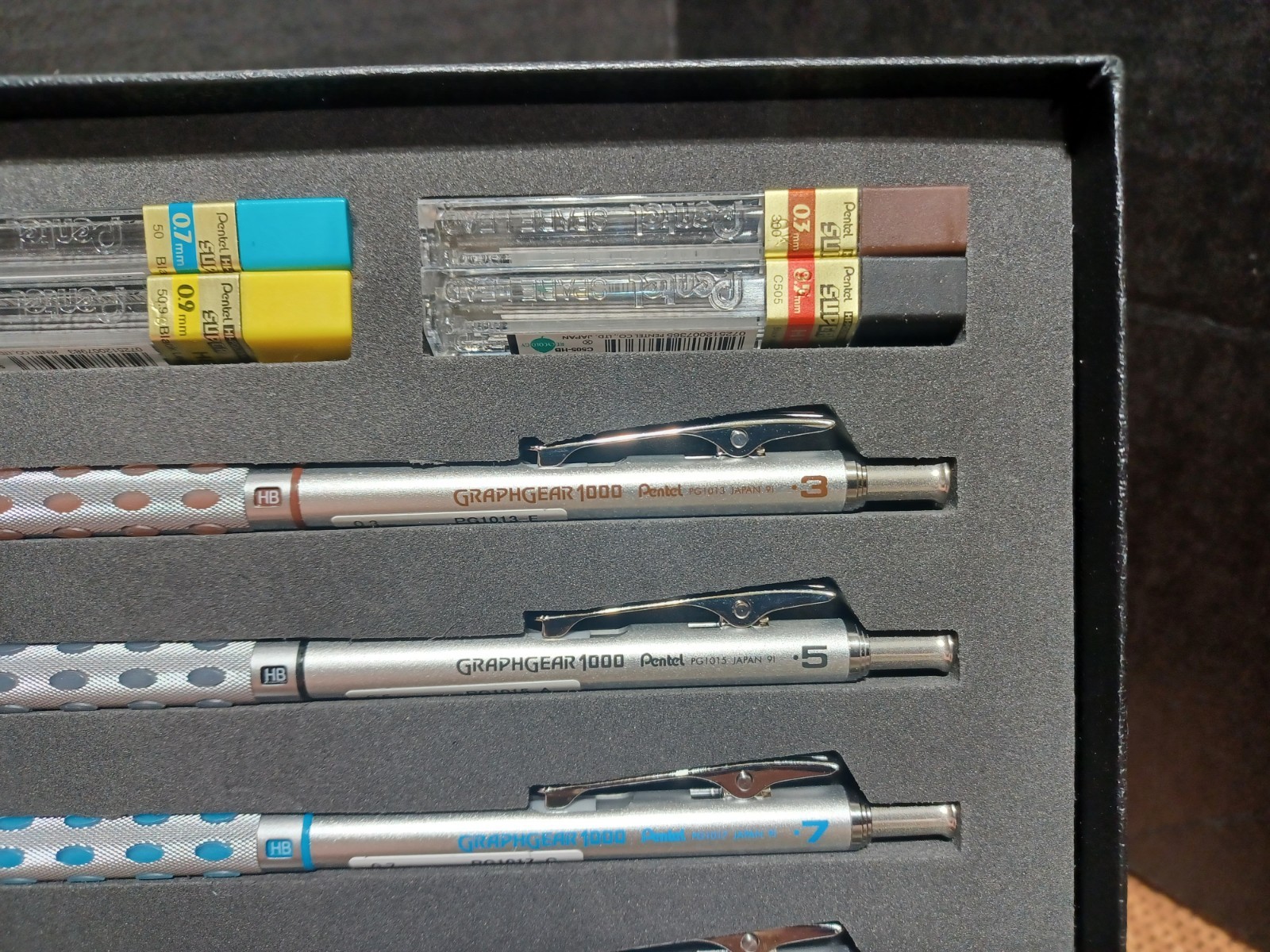 Pentel GraphGear 1000 Mechanical Drafting Pencil Gift Set w/ Lead Eraser Refills