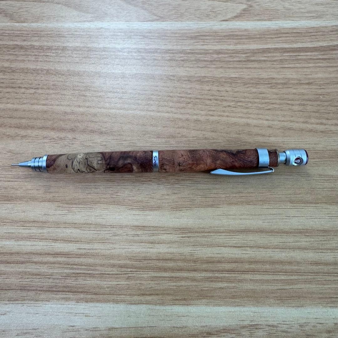S20 Red and White Karin Wooden Shaft Mechanical Pencil