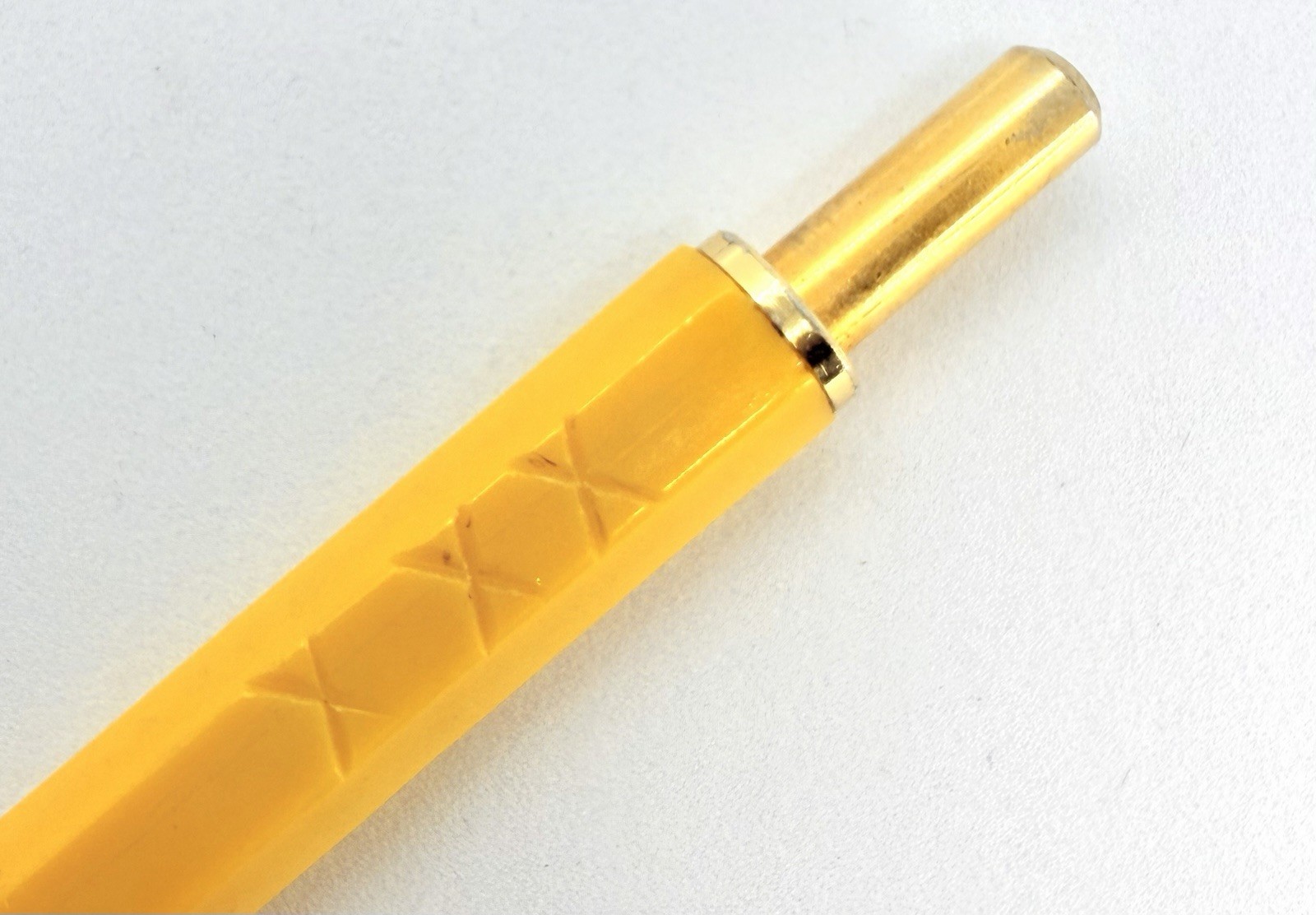 L A. W. Faber-Castell Locktite TK9404 YellowClutch Mechanical Pencil 2.0mm