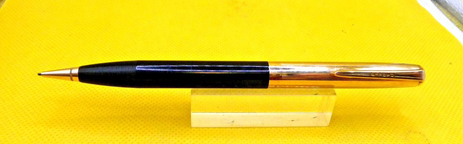 Parker Vintage Gold Cap with black barrel l.l mm Pencil–working