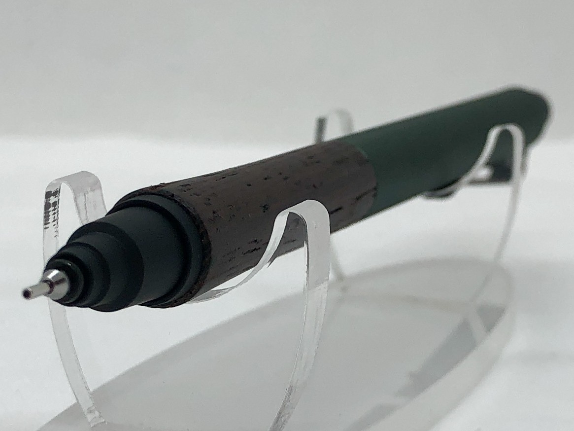 Mitsubishi Pencil uni Kuru Toga Wood Mechanical Pencil – Forest Green (0.5mm)
