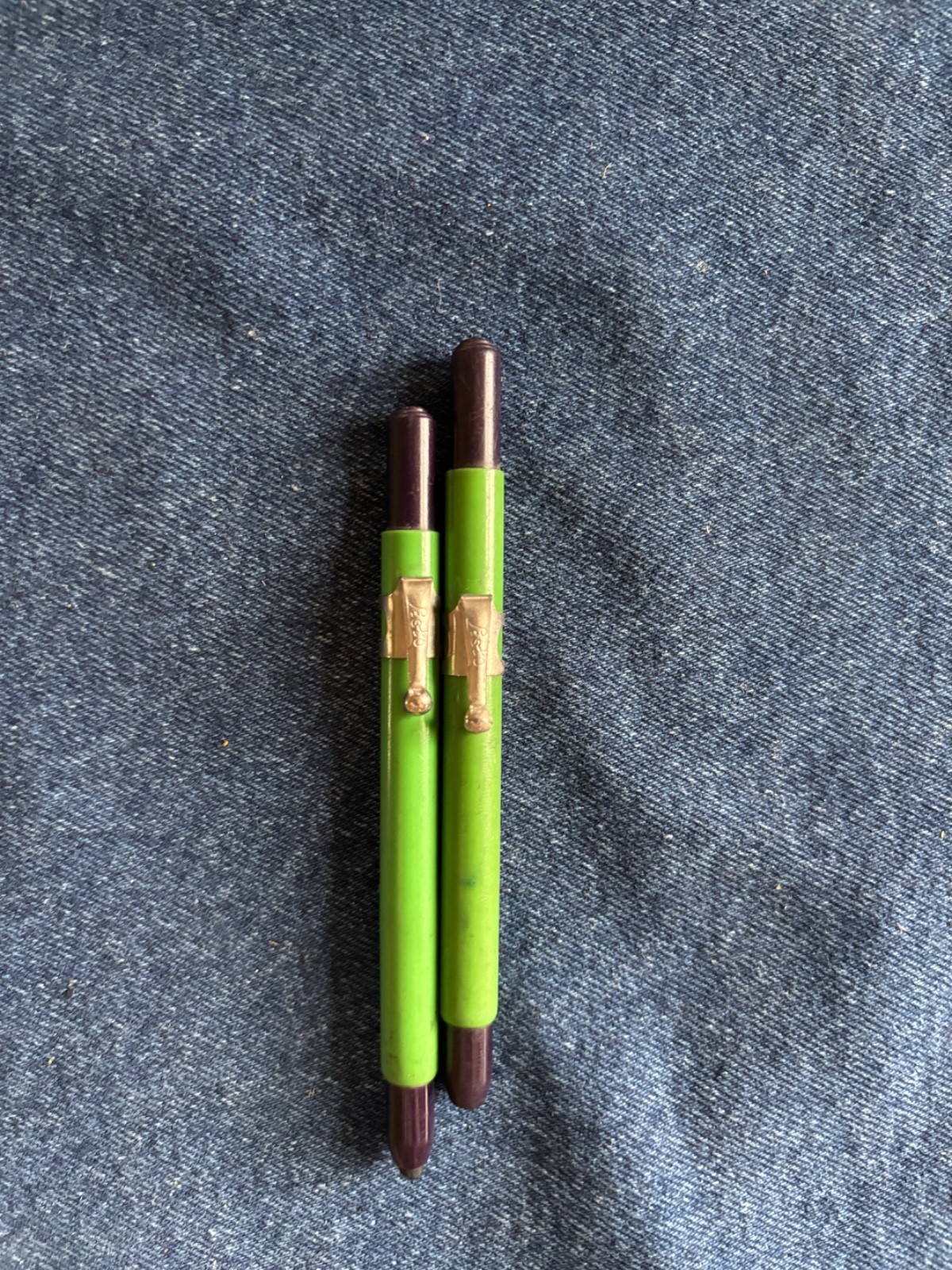 2 Vtg GREASE MARKING PENCILS ~ LISTO oil wax mark pencil