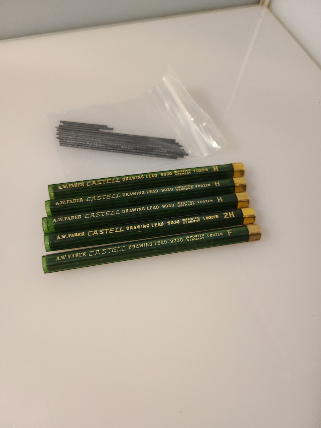 A.W. Faber Castell Drawing Leads #9030 5 Tubes 60 Leads (3) H, (1) F, (1) 2H ++