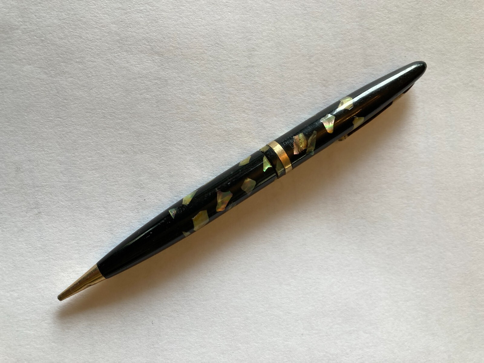 Lady s Black & Pearl Balance Pencil