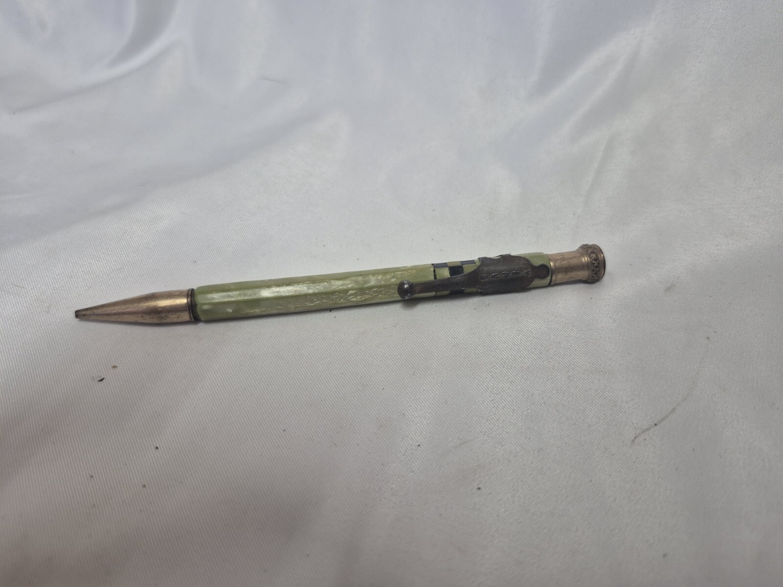 Vintage Venus Pointed American Pencil Co Gold Filled And Green Mechanical Pencil